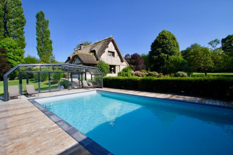 maison de luxe 9 Pièces en location saisonnière sur TOURGEVILLE (14800)