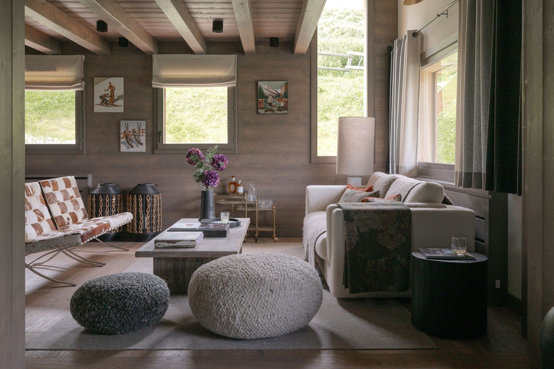 luxury chalet 12 Rooms for seasonal rent on MEGEVE (74120)