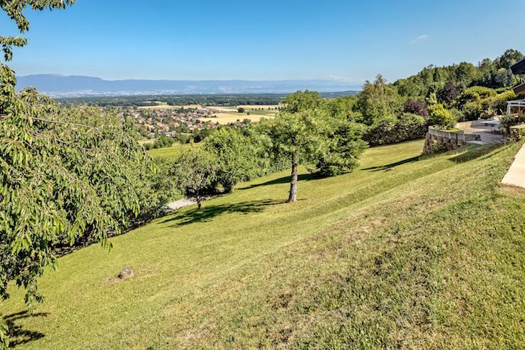 luxury house 6 Rooms for sale on BALLAISON (74140)