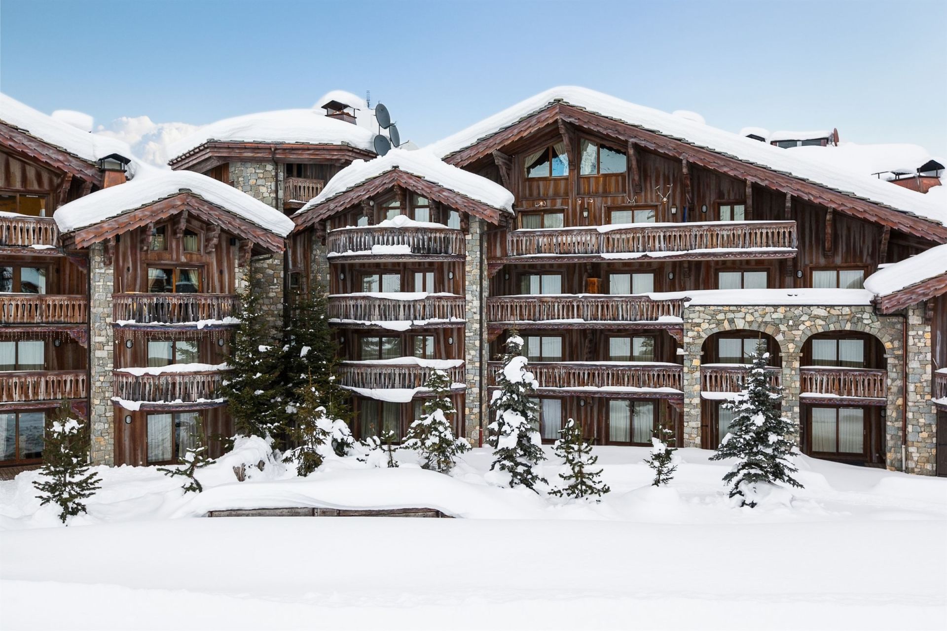 luxury apartment 3 Rooms for seasonal rent on COURCHEVEL (73120)