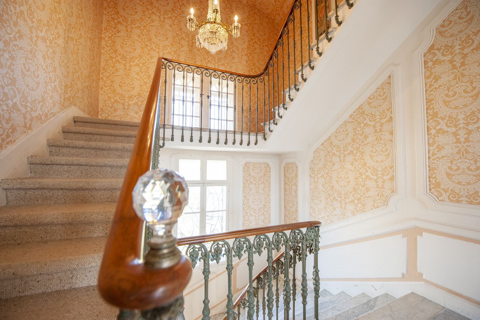 castle 13 Rooms for sale on PERPIGNAN (66000)