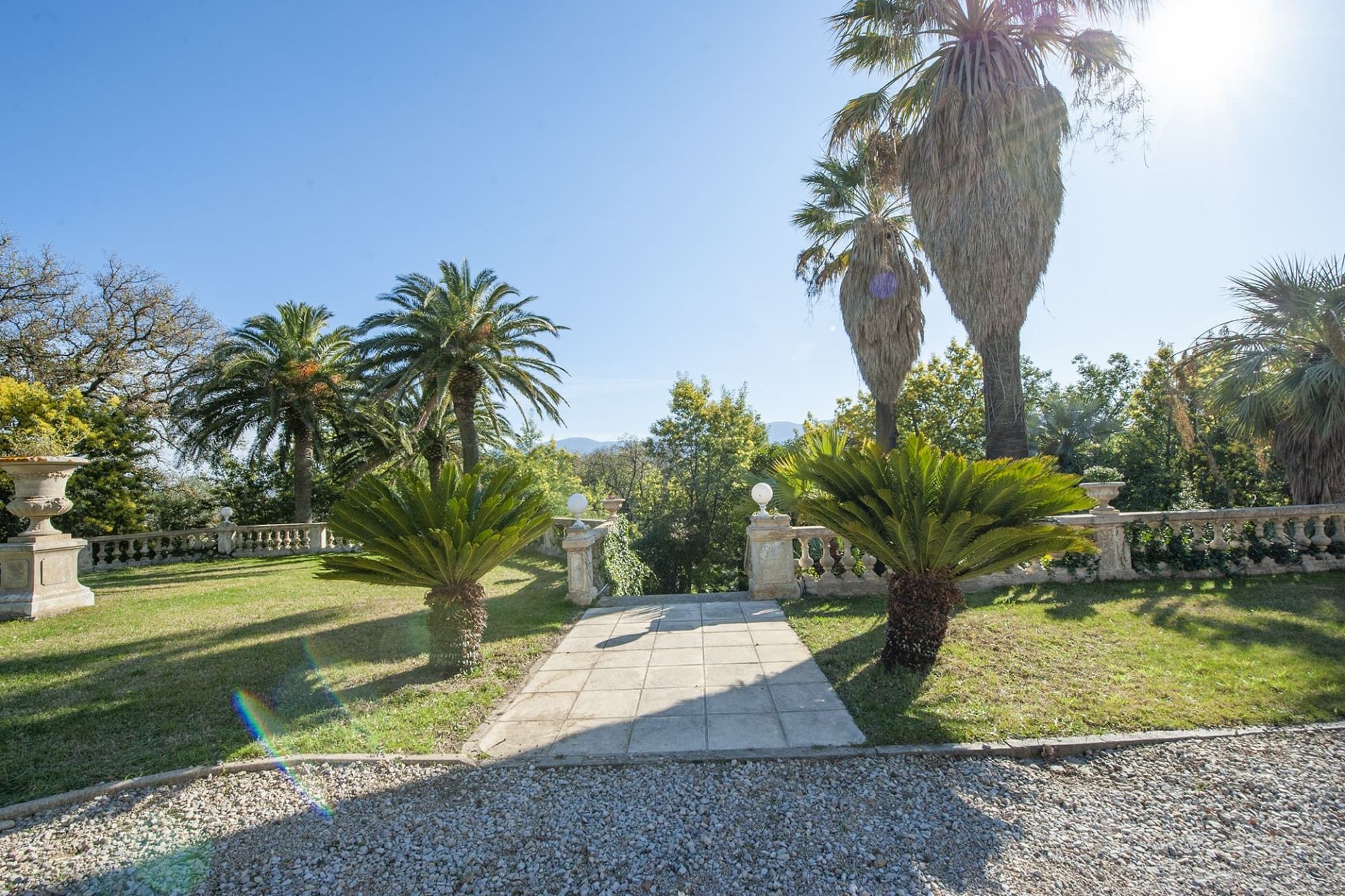castle 13 Rooms for sale on PERPIGNAN (66000)