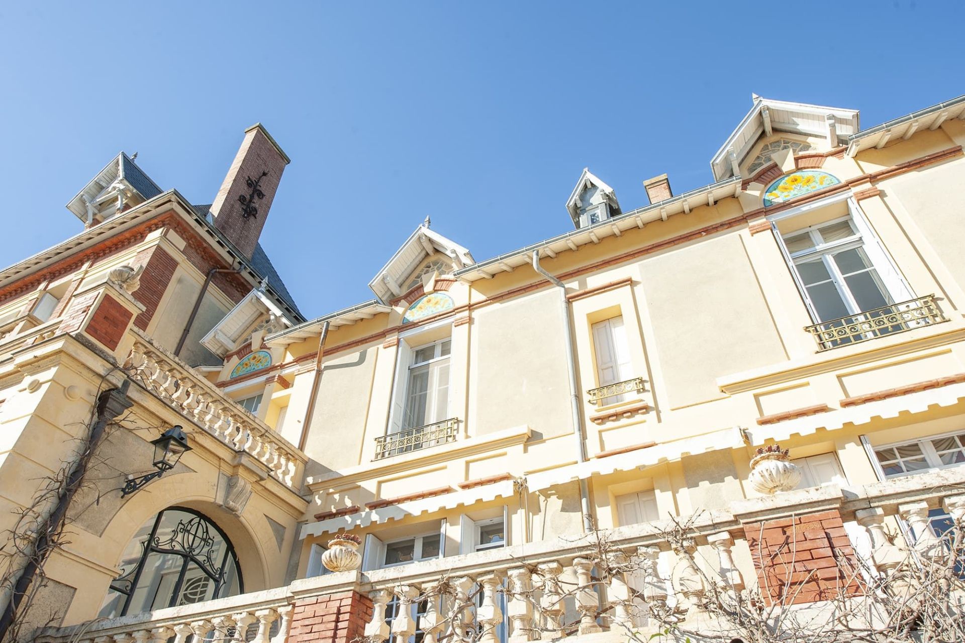 castle 13 Rooms for sale on PERPIGNAN (66000)