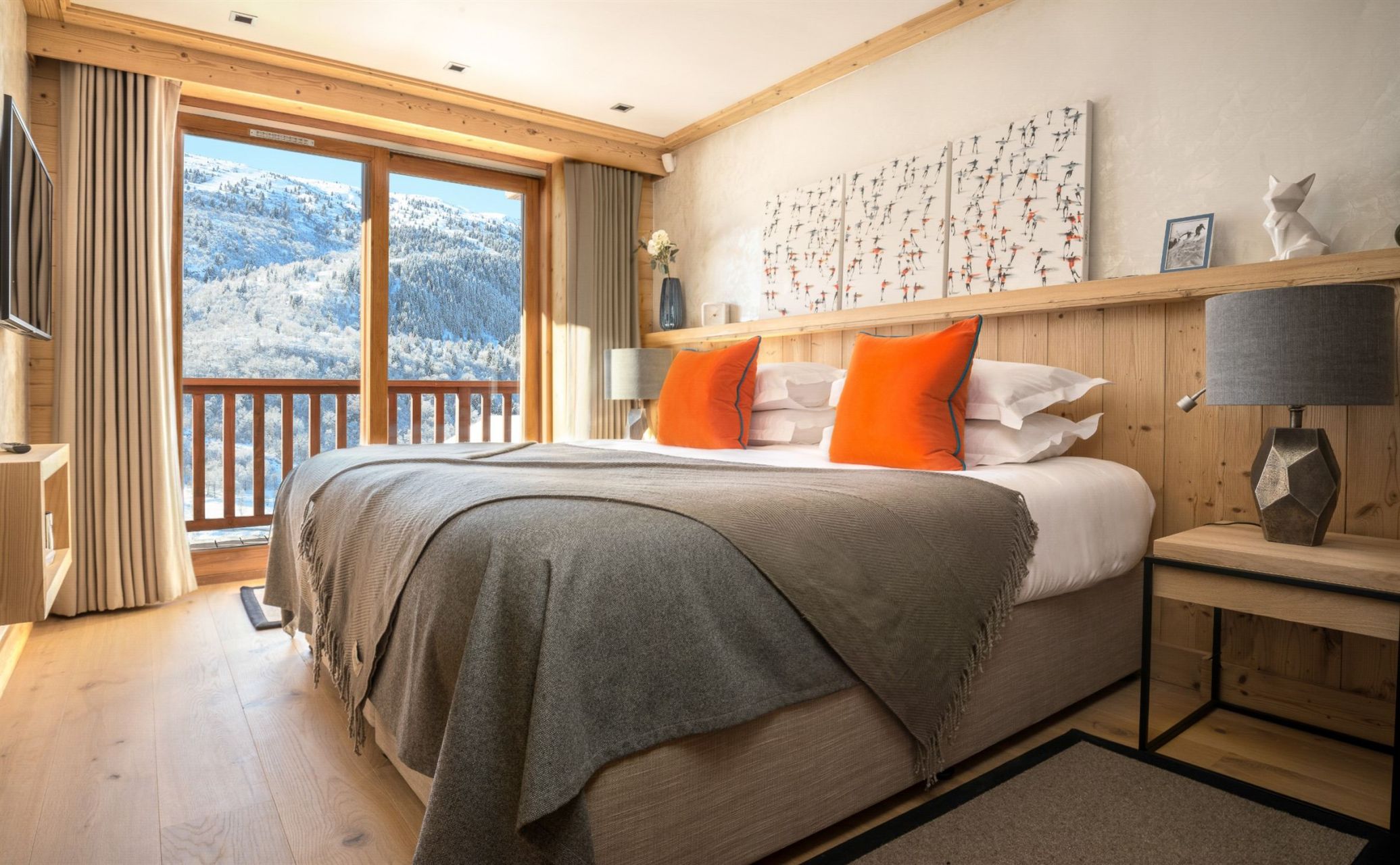 chalet de luxe 10 Pièces en location saisonnière sur MERIBEL LES ALLUES (73550)