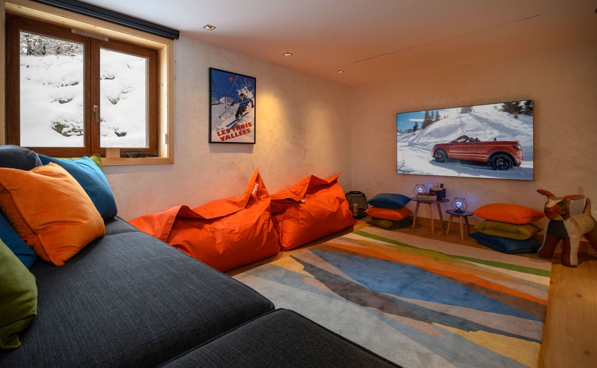 chalet de luxe 10 Pièces en location saisonnière sur MERIBEL LES ALLUES (73550)