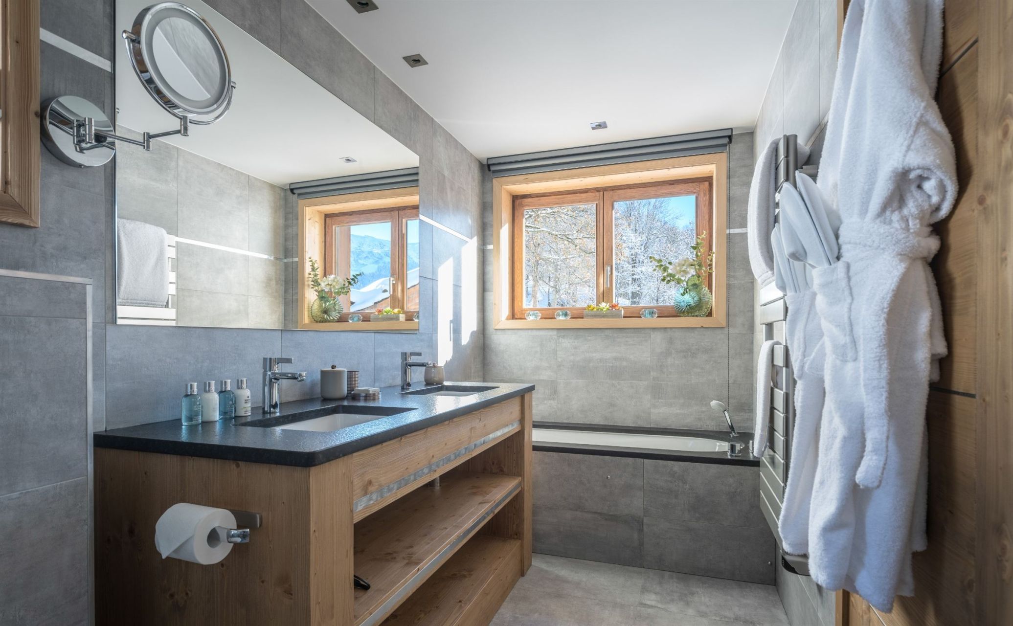 chalet de luxe 10 Pièces en location saisonnière sur MERIBEL LES ALLUES (73550)