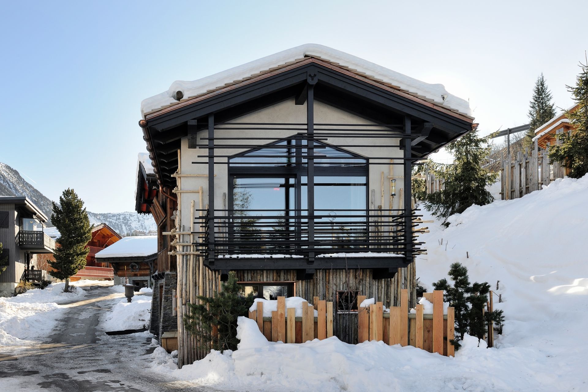 luxury chalet 5 Rooms for seasonal rent on COURCHEVEL (73120)