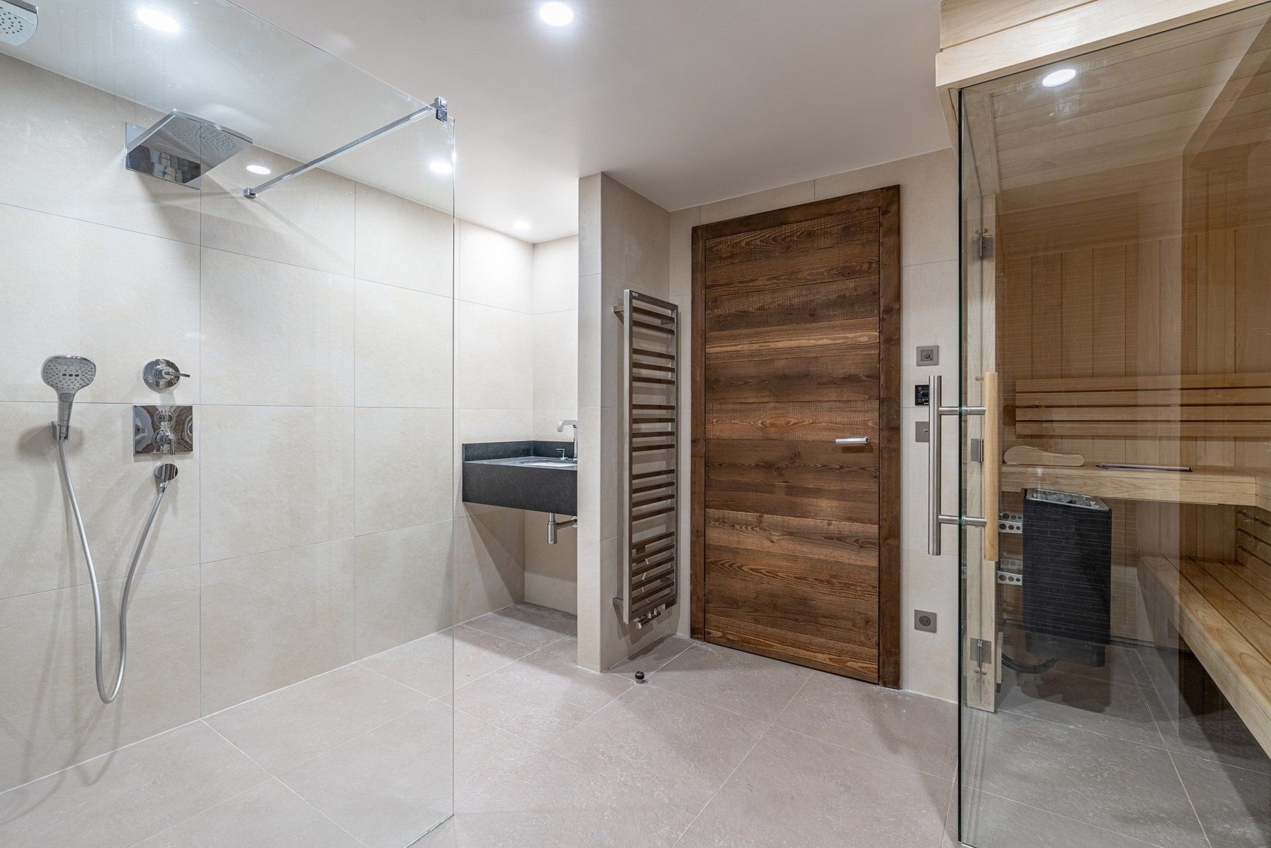 chalet de luxe 8 Pièces en location saisonnière sur MERIBEL LES ALLUES (73550)