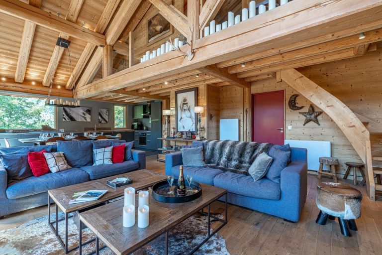 duplex de luxe 5 Pièces en location saisonnière sur MERIBEL LES ALLUES (73550)