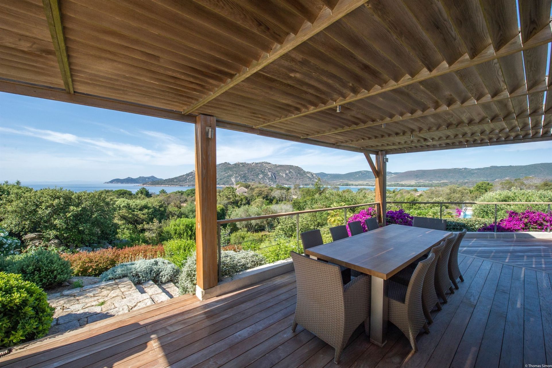 villa de luxe 10 Pièces en location saisonnière sur PORTO VECCHIO (20137)