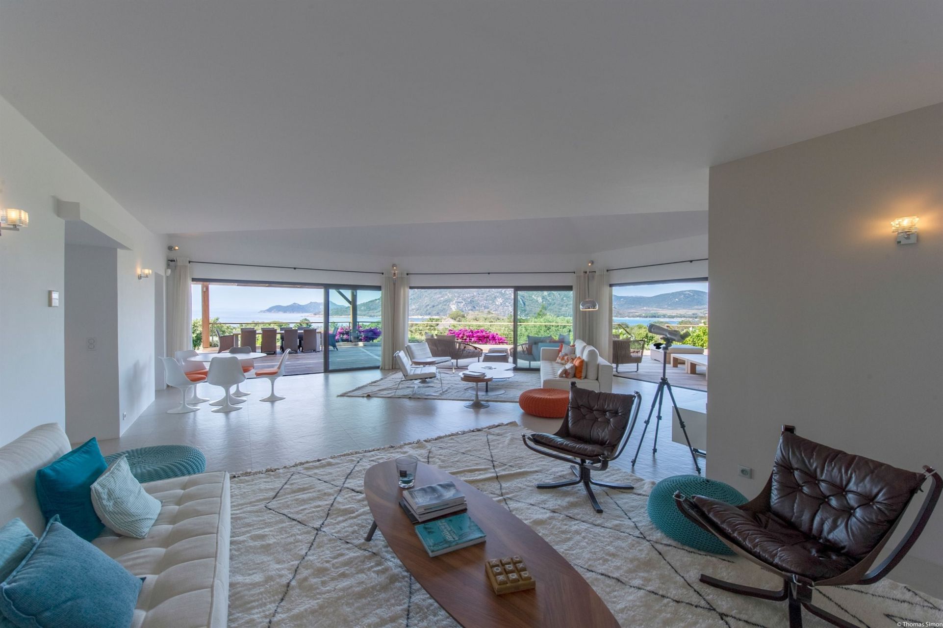 luxury villa 10 Rooms for seasonal rent on PORTO VECCHIO (20137)