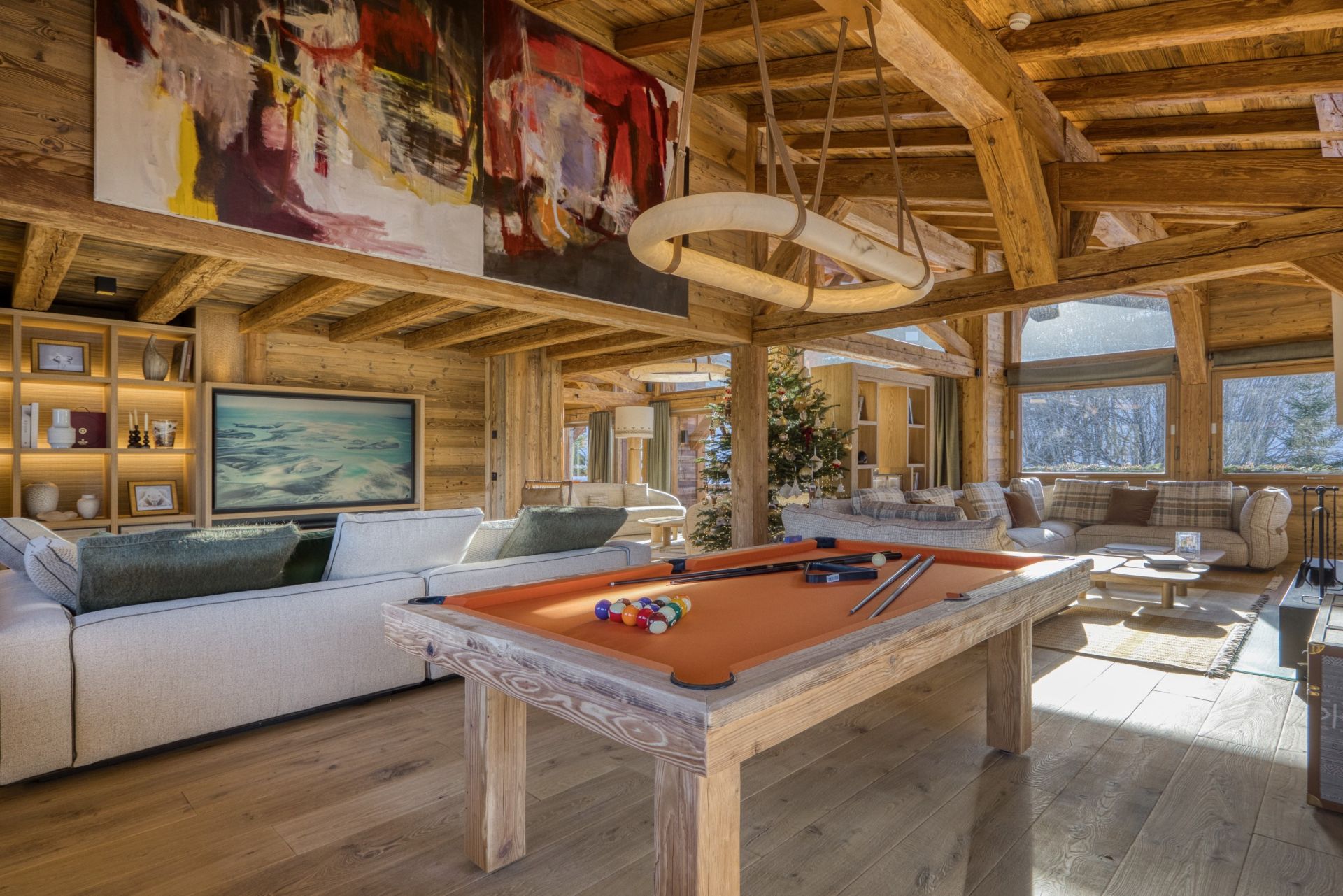luxury chalet 10 Rooms for seasonal rent on MEGEVE (74120)