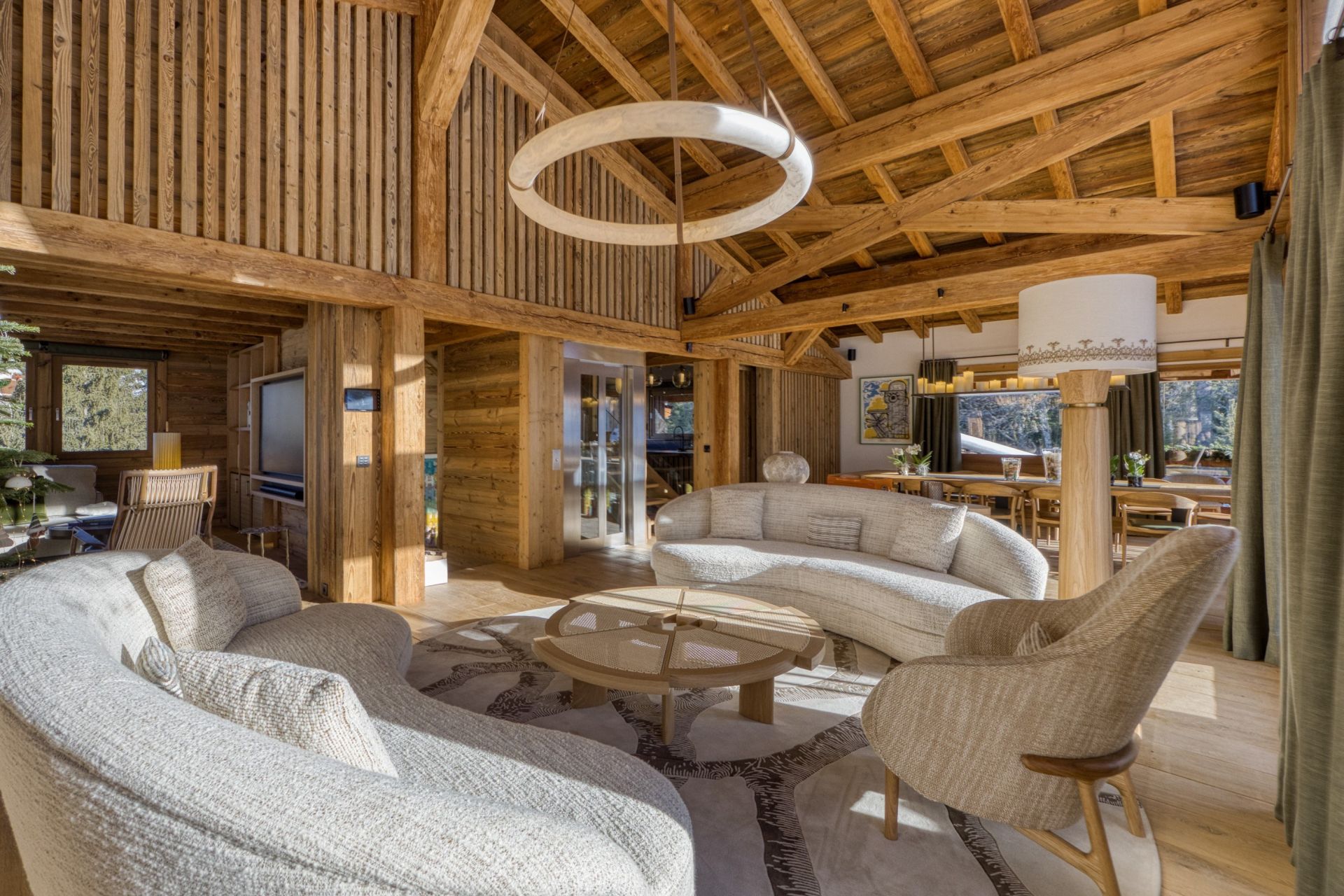 luxury chalet 10 Rooms for seasonal rent on MEGEVE (74120)