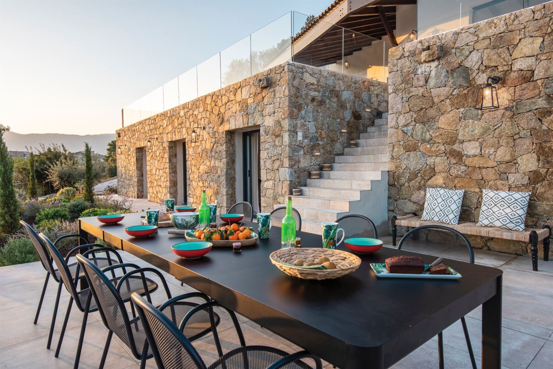 villa de luxe 8 Pièces en location saisonnière sur L ILE ROUSSE (20220)