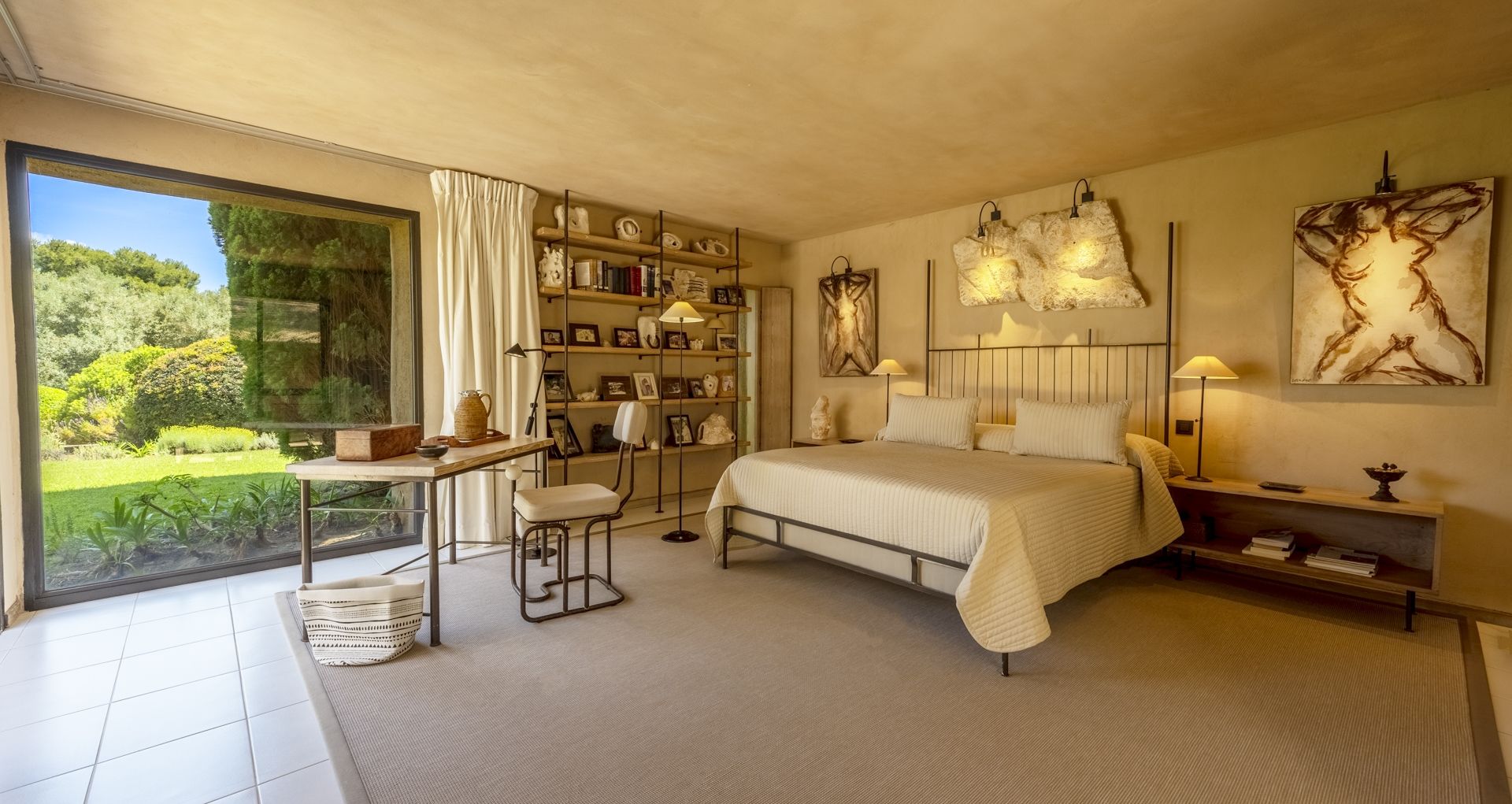 luxury property 10 Rooms for seasonal rent on ST FLORENT (20217)