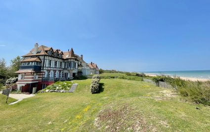 Rental Luxury house Merville-Franceville-Plage 13&nbsp;Rooms 380&nbsp;m²