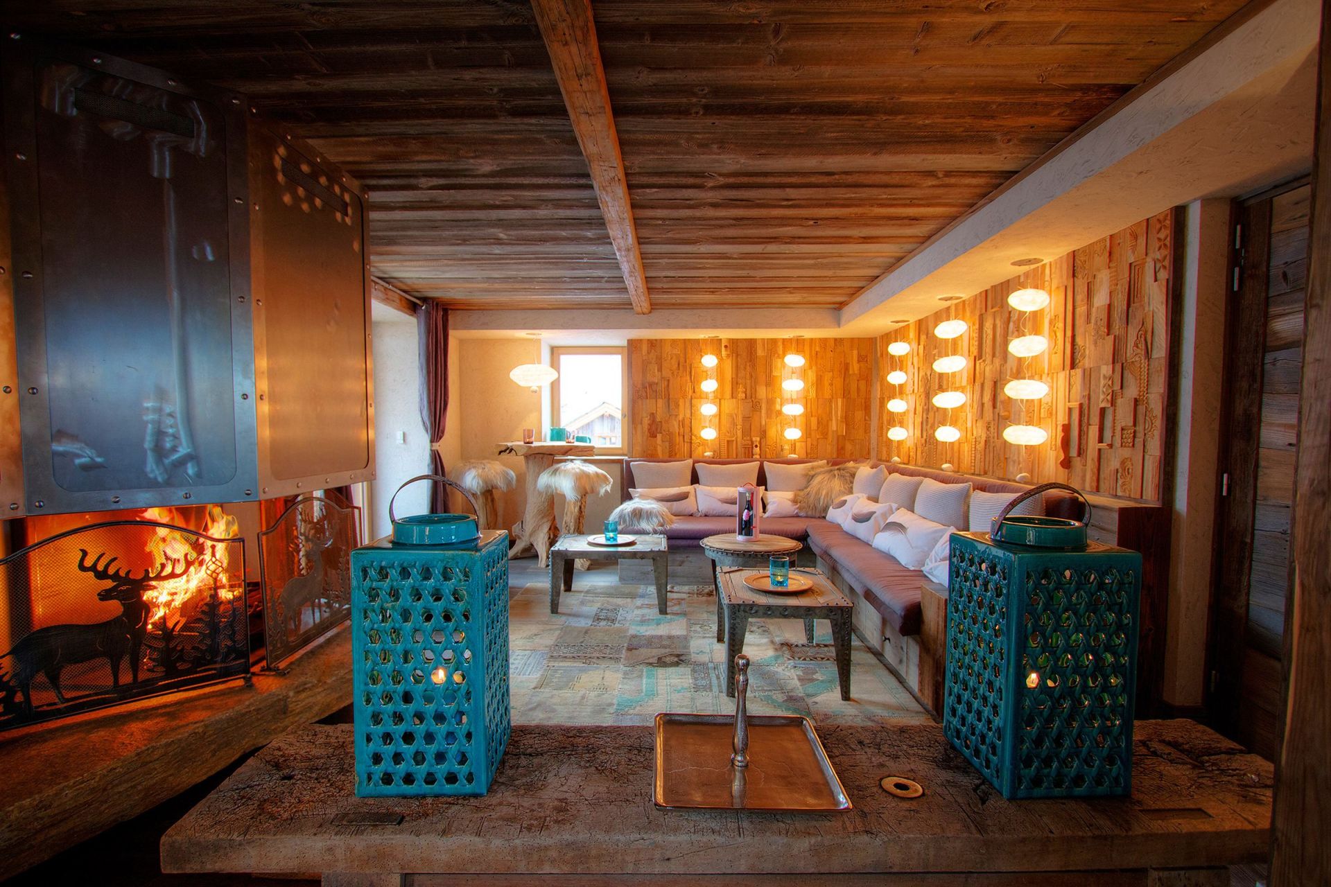 chalet de luxe 6 Pièces en location saisonnière sur MERIBEL LES ALLUES (73550)