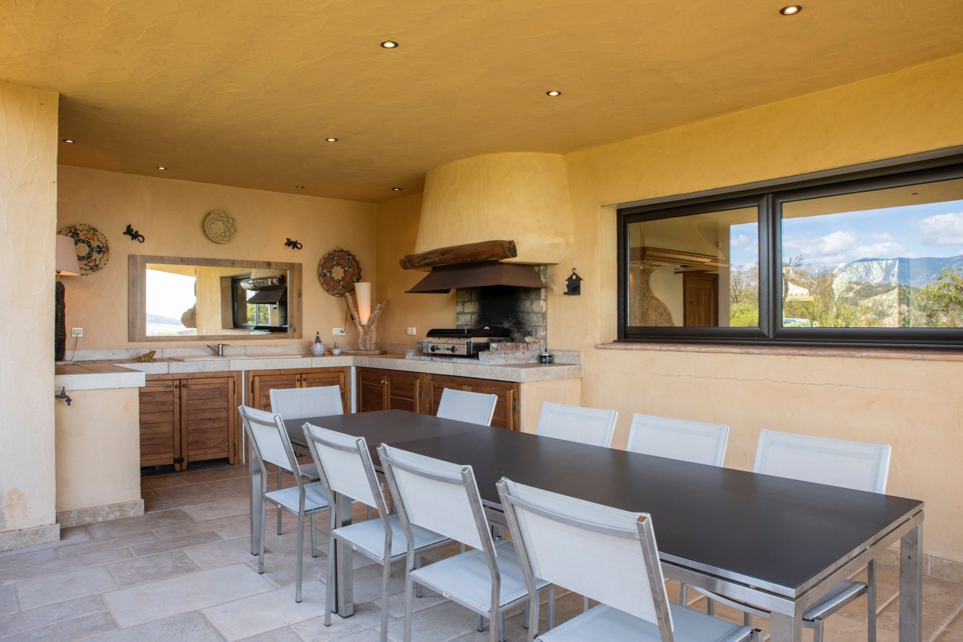 villa de luxe 8 Pièces en location saisonnière sur STE LUCIE DE PORTO VECCHIO (20144)