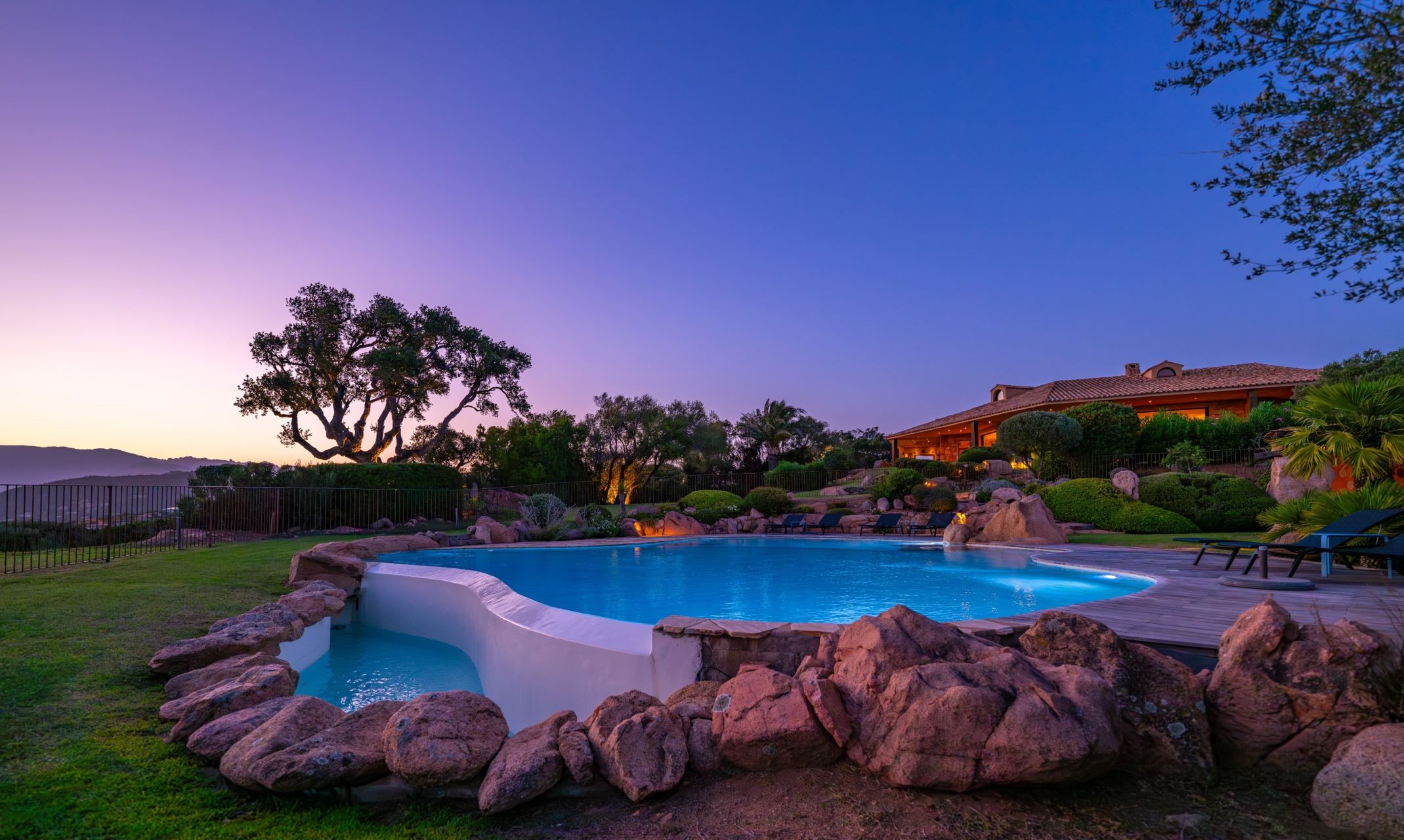 villa de luxe 8 Pièces en location saisonnière sur STE LUCIE DE PORTO VECCHIO (20144)