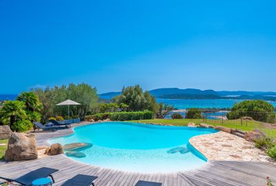 Vacances Villa de luxe Ste Lucie De Porto Vecchio 8&nbsp;Pièces 350&nbsp;m²