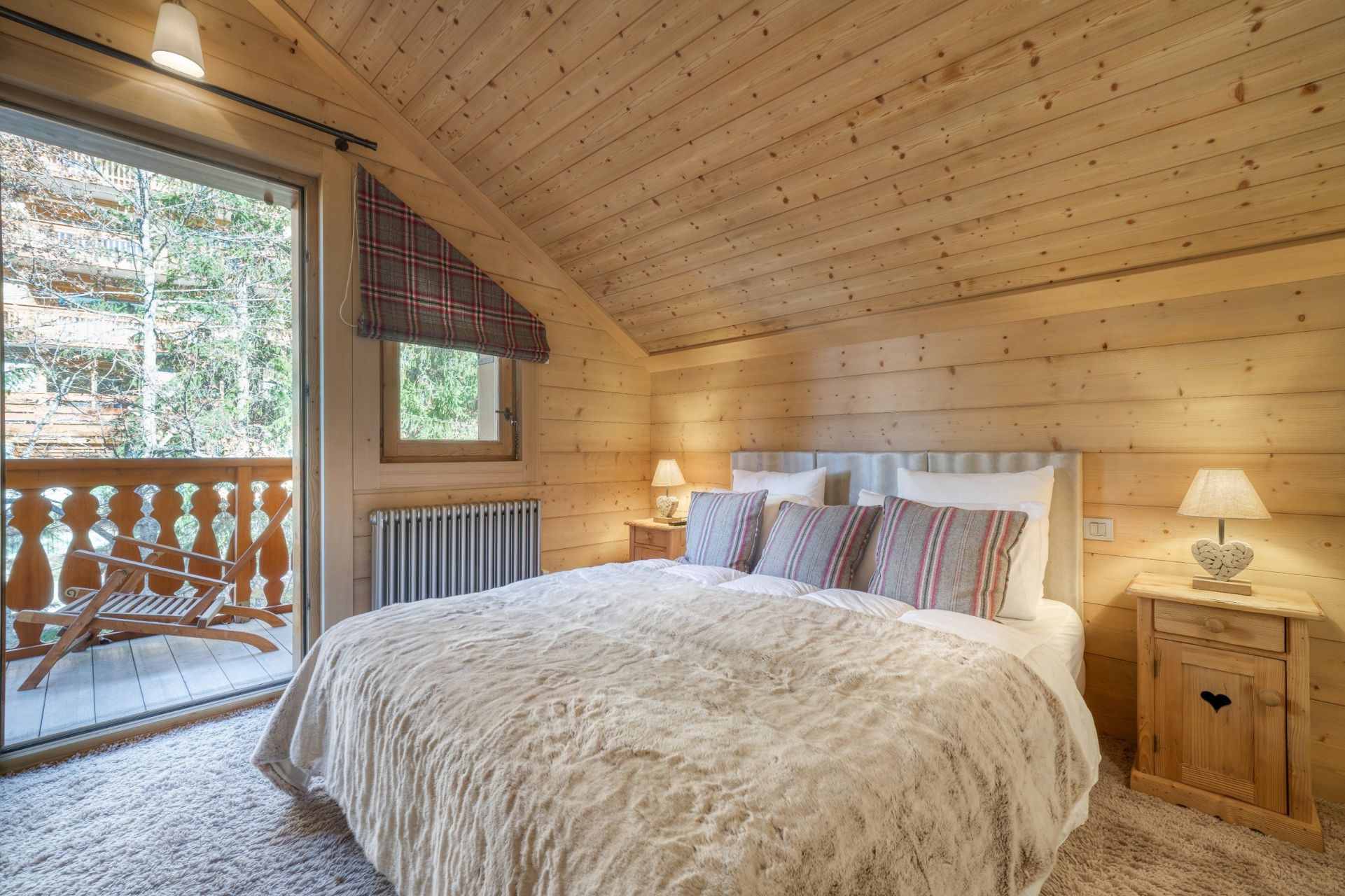 appartement de luxe 5 Pièces en location saisonnière sur MERIBEL LES ALLUES (73550)