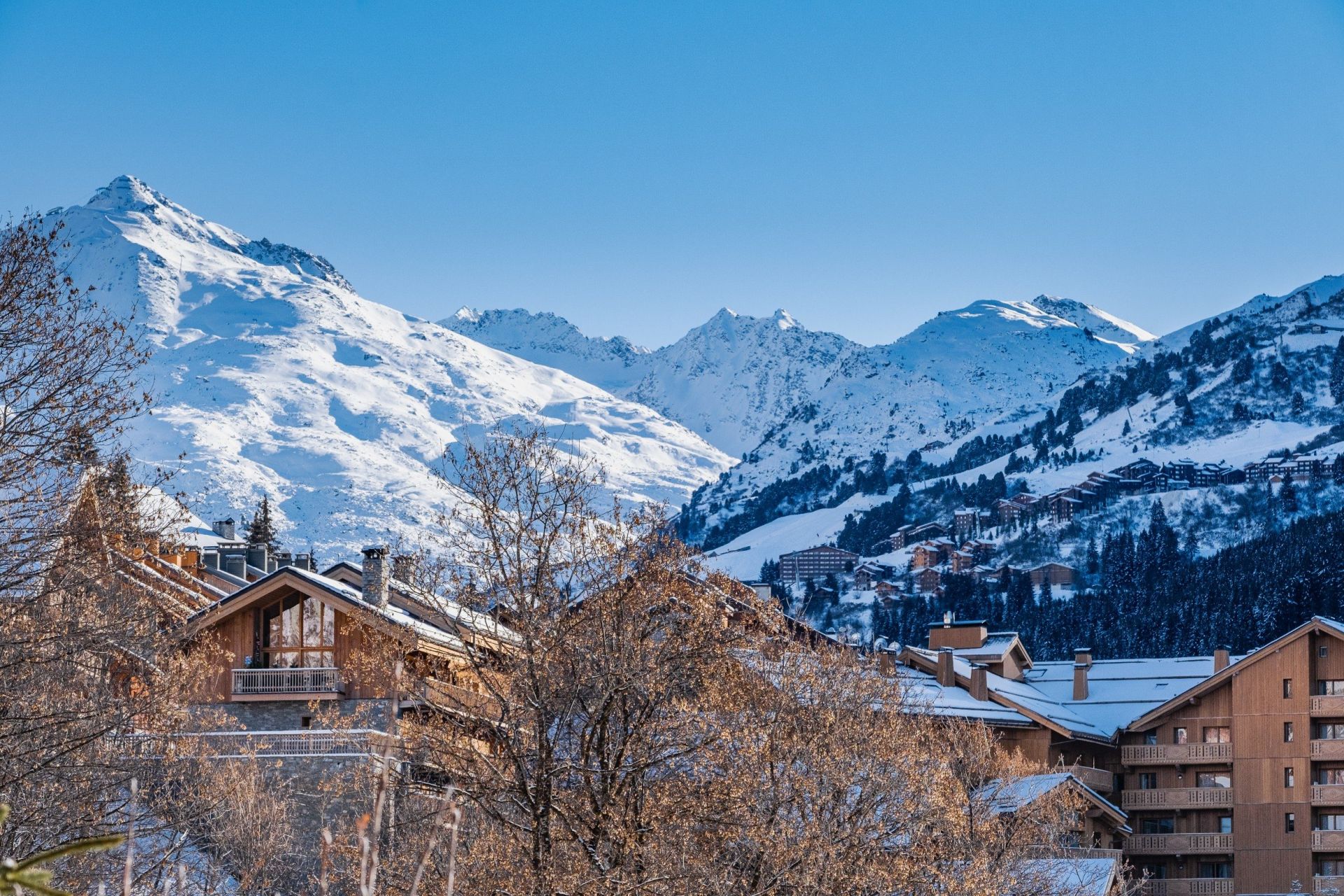 chalet de luxe 7 Pièces en location saisonnière sur MERIBEL LES ALLUES (73550)