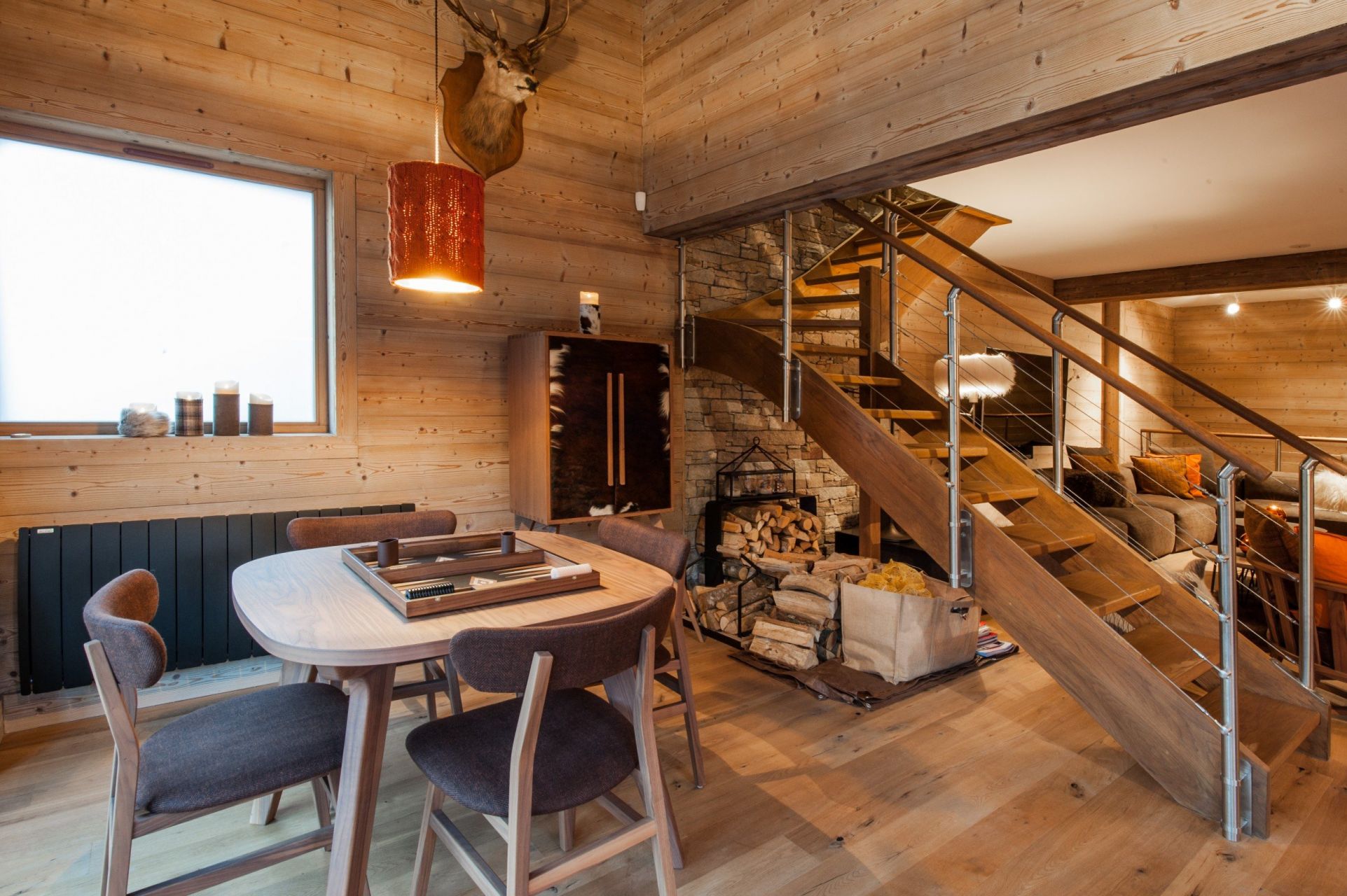 chalet de luxe 7 Pièces en location saisonnière sur MERIBEL LES ALLUES (73550)