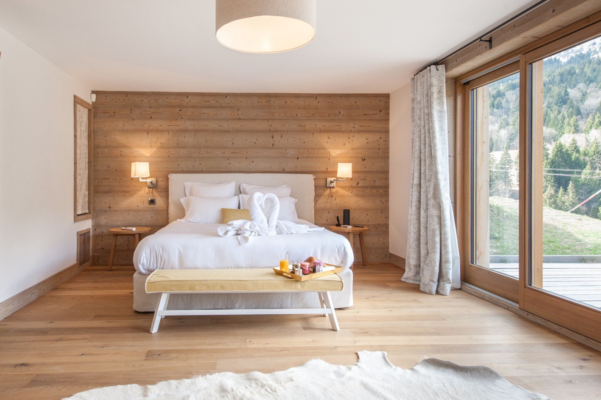 chalet de luxe 7 Pièces en location saisonnière sur MERIBEL LES ALLUES (73550)