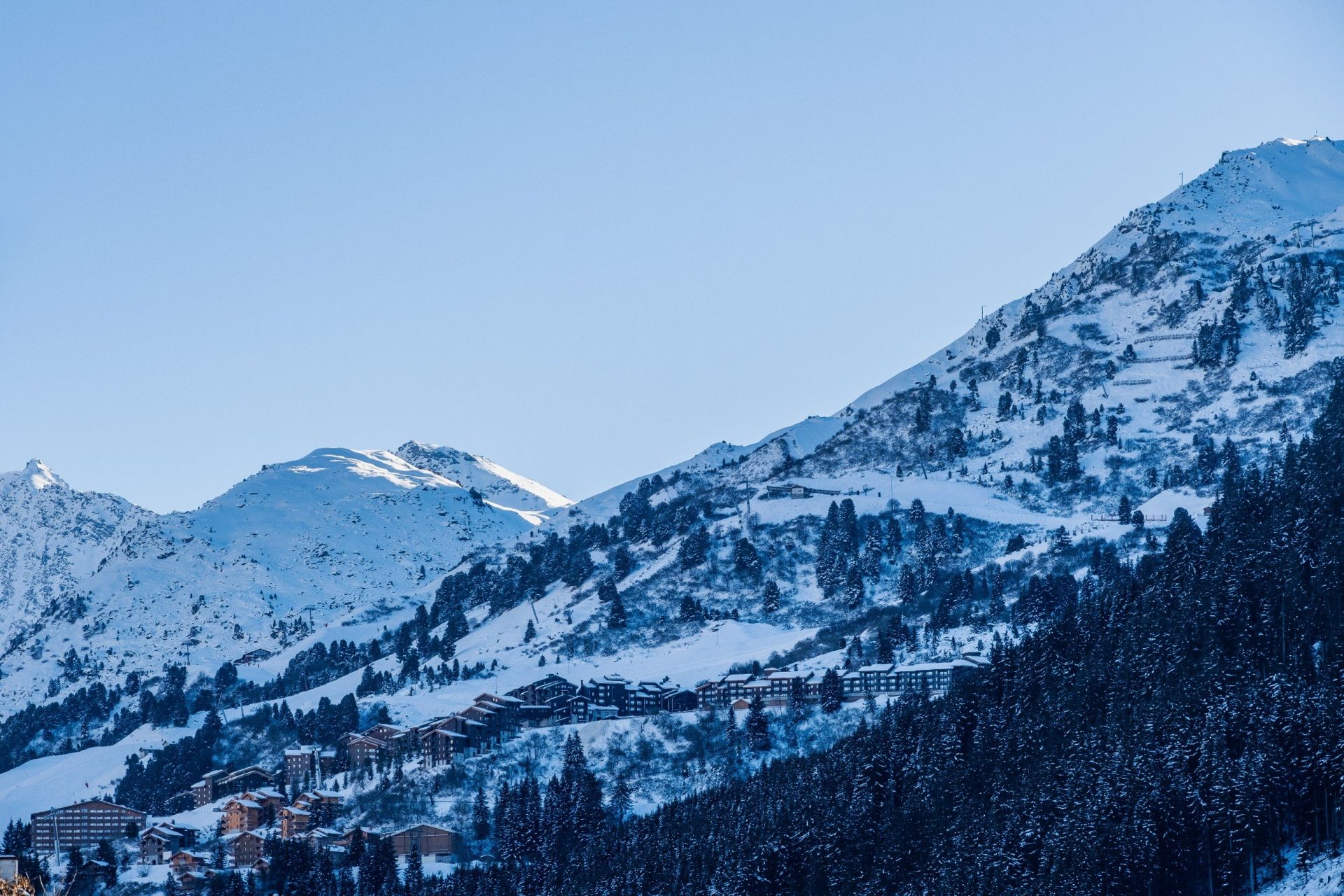 chalet de luxe 7 Pièces en location saisonnière sur MERIBEL LES ALLUES (73550)