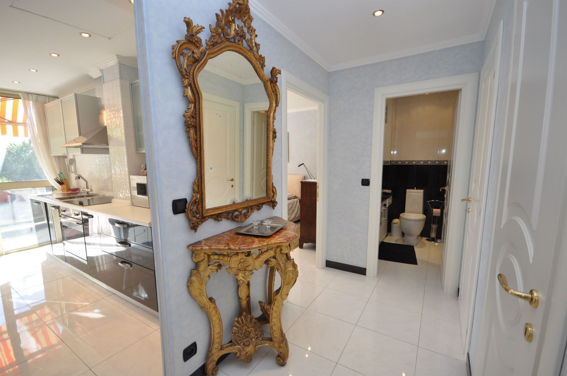 luxury apartment 2 Rooms for sale on MONACO (98000)