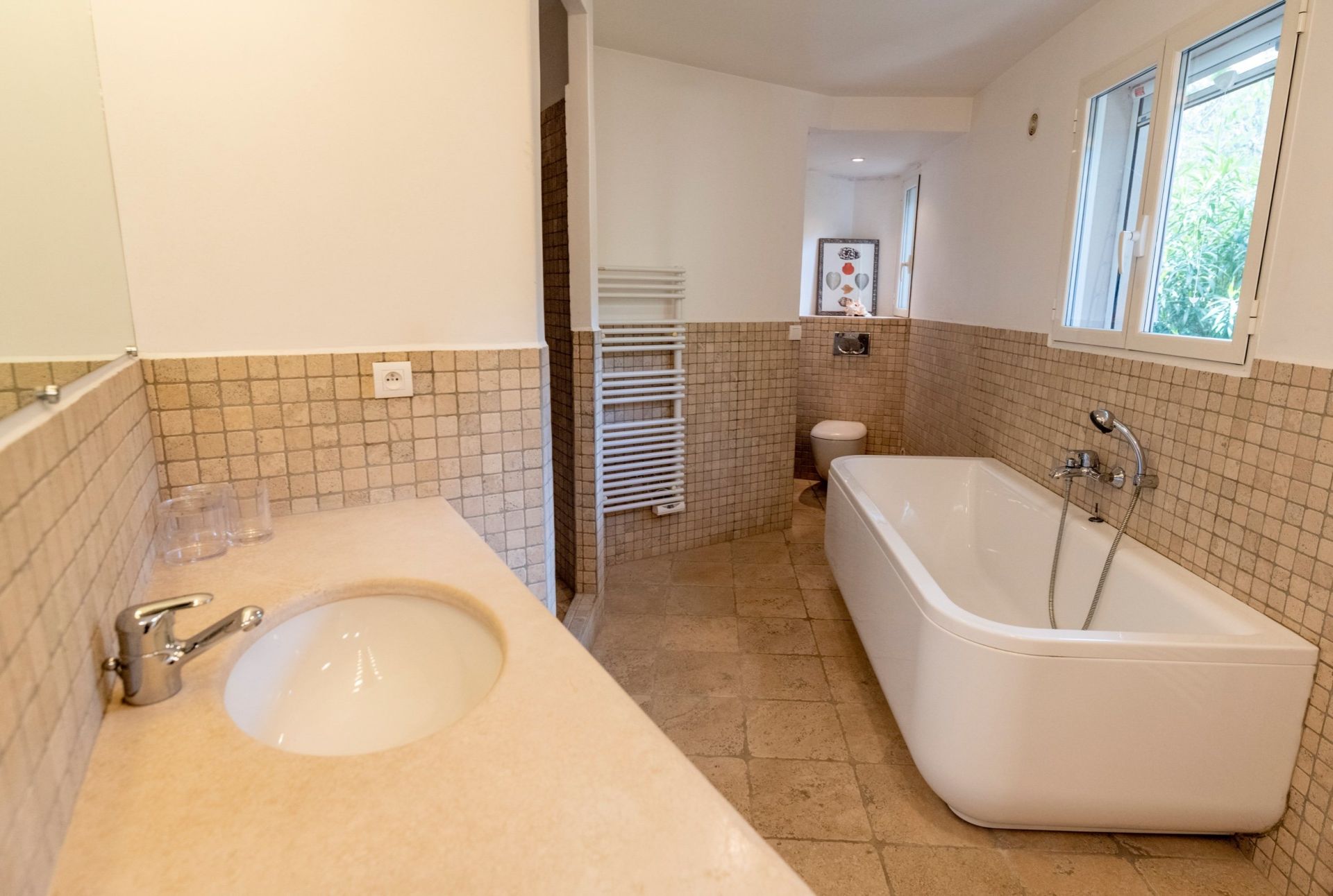 villa de luxe 9 Pièces en location saisonnière sur PORTO VECCHIO (20137)