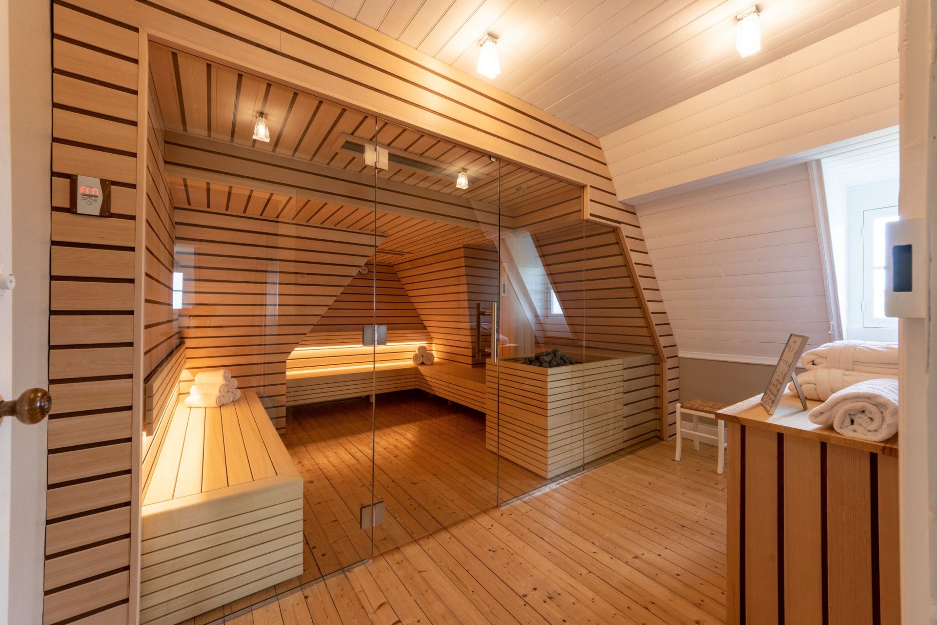 propriété de luxe 18 Pièces en location saisonnière sur CROZON (29160)