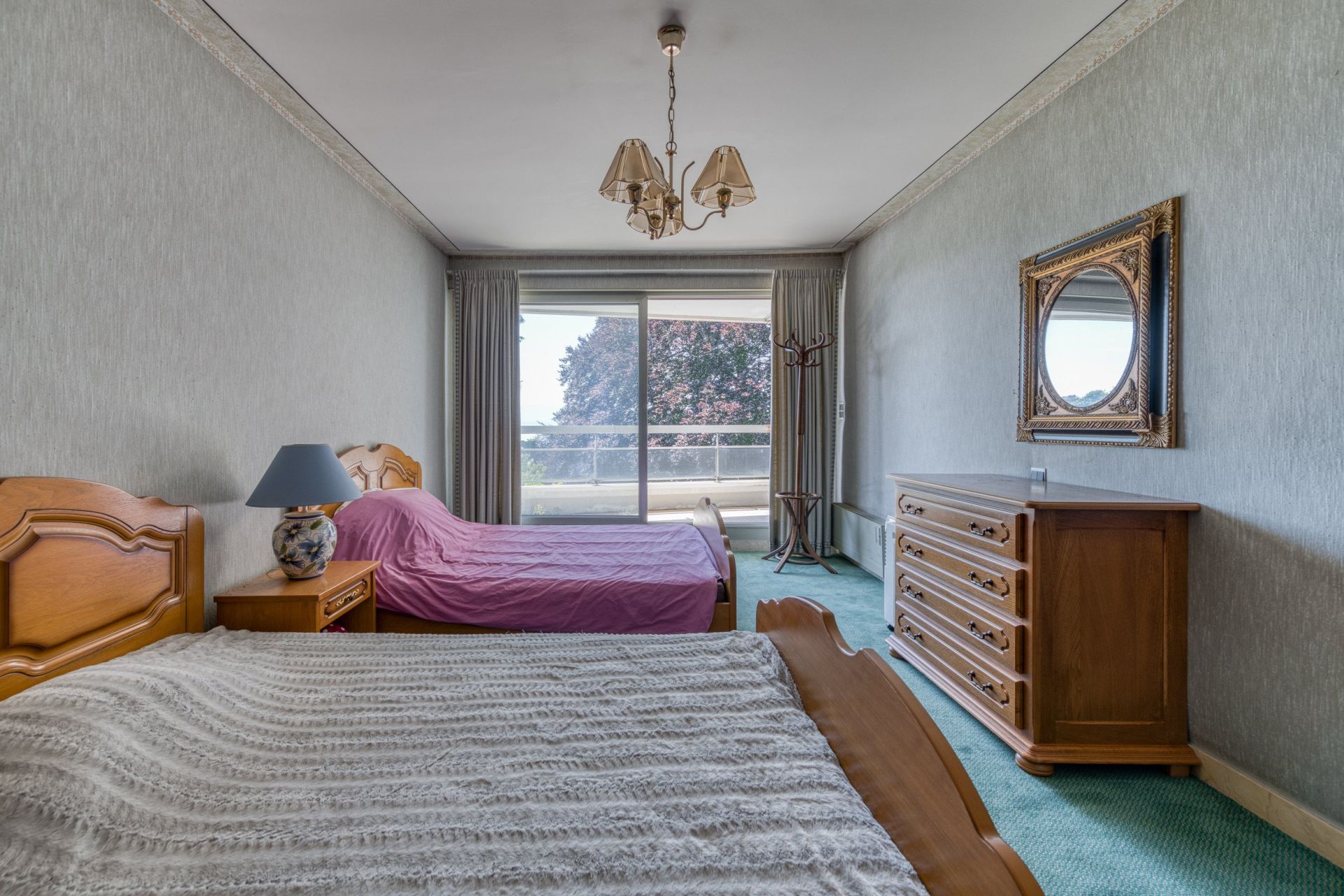 luxury apartment 6 Rooms for sale on EVIAN LES BAINS (74500)