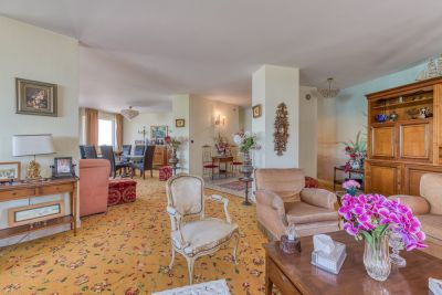 Sale Luxury apartment Évian-les-Bains 6 Rooms 277 m²