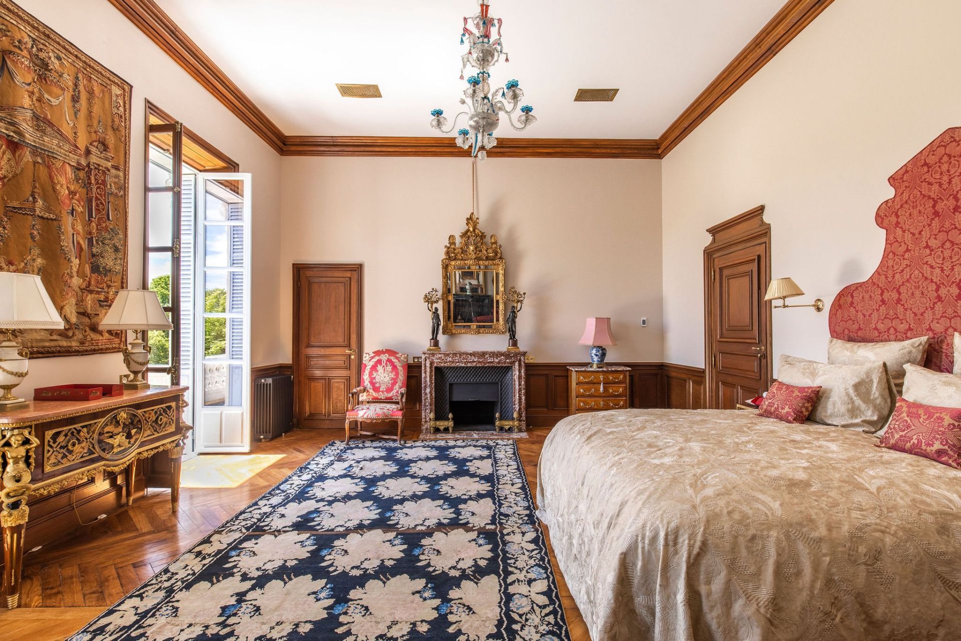 castle 12 Rooms for seasonal rent on BIARRITZ (64200)