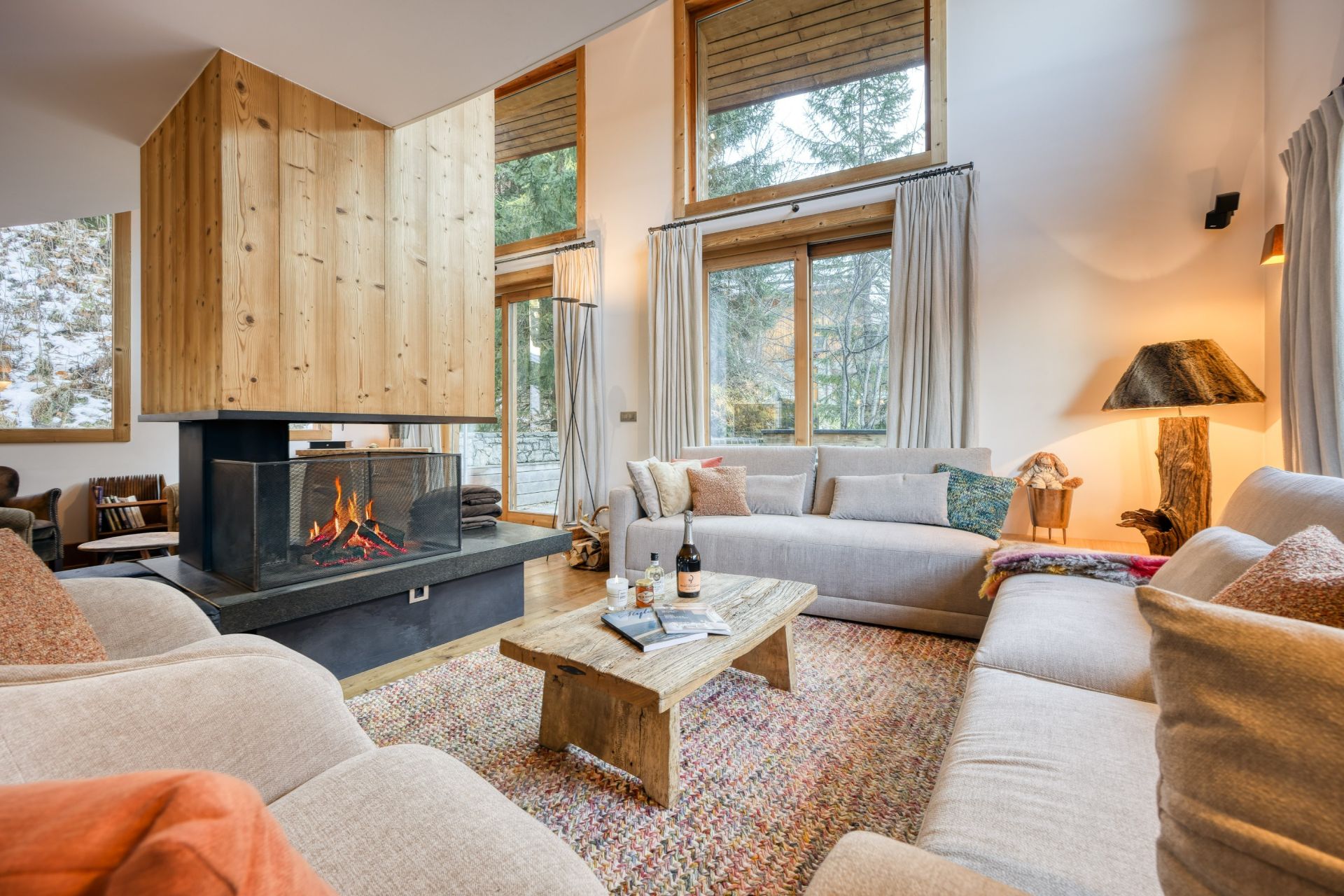 luxury chalet 8 Rooms for seasonal rent on MERIBEL LES ALLUES (73550)