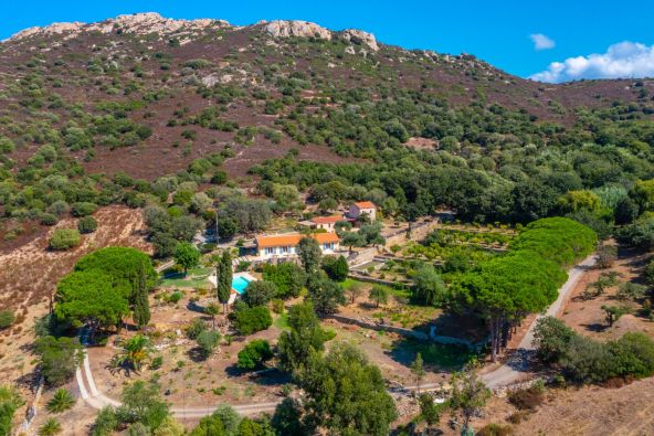 Sale Luxury house Lumio 9&nbsp;Rooms 250&nbsp;m²