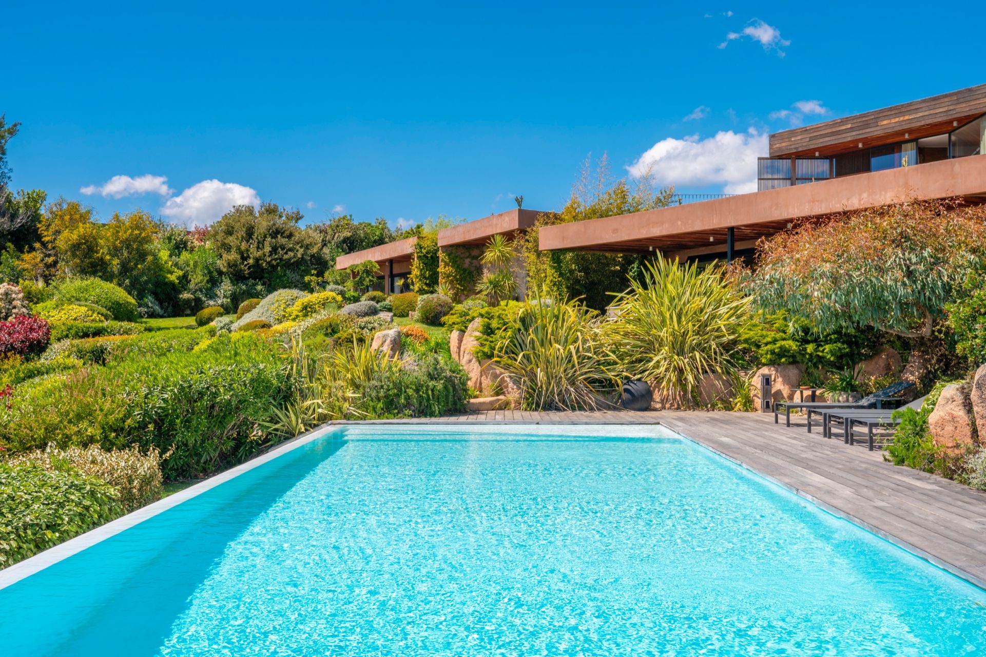 villa de luxe 10 Pièces en location saisonnière sur PORTO VECCHIO (20137)