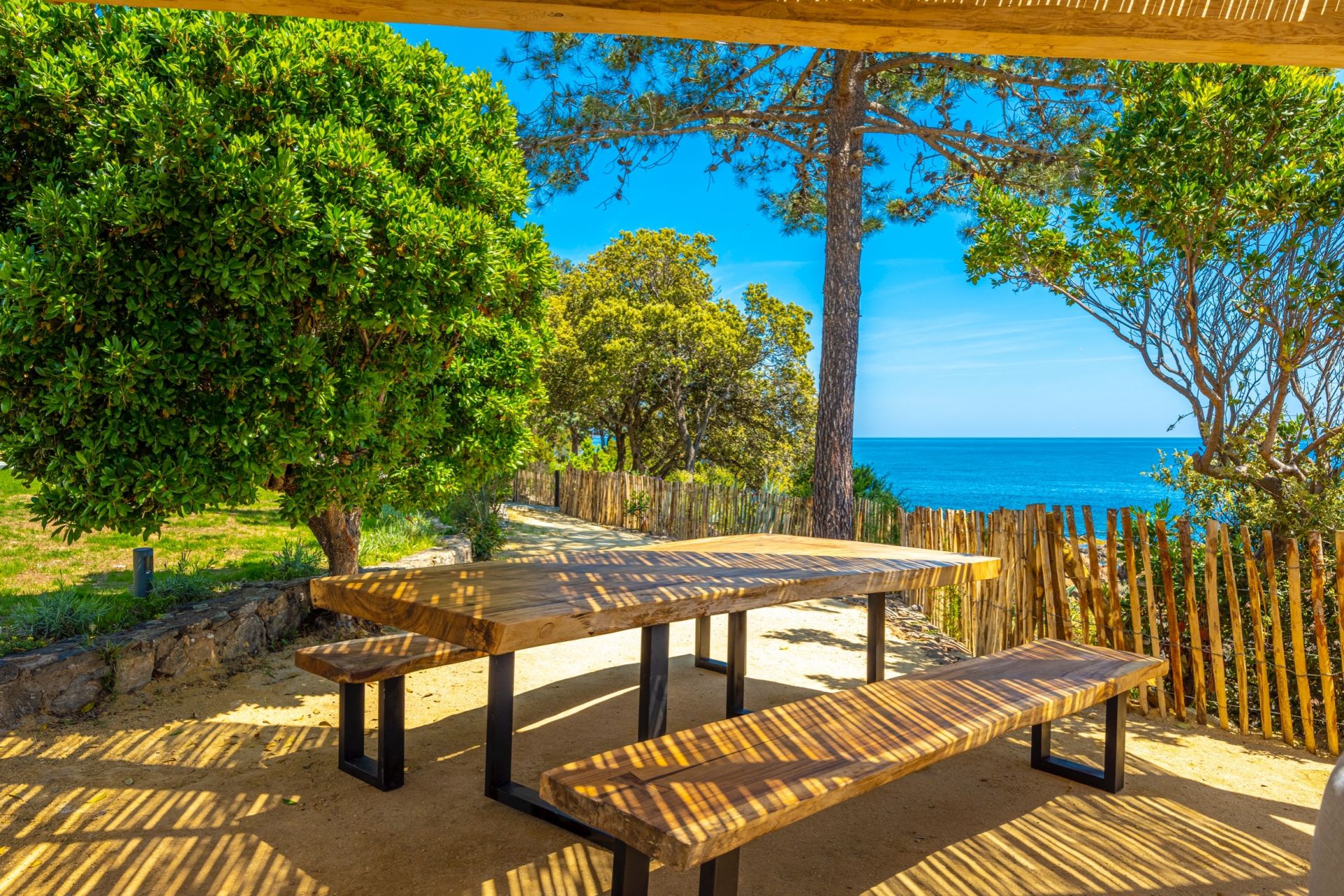 villa de luxe 7 Pièces en location saisonnière sur SARI SOLENZARA (20145)