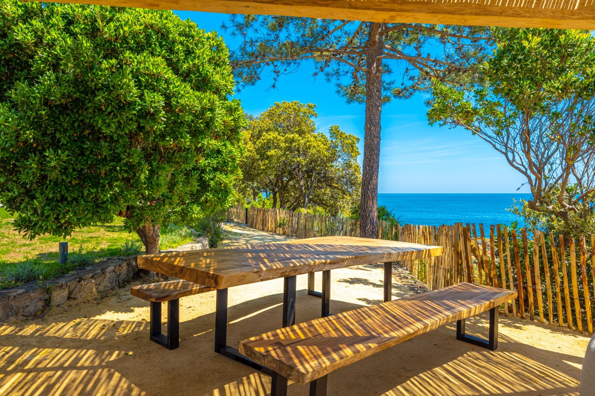 villa de luxe 7 Pièces en location saisonnière sur SARI SOLENZARA (20145)