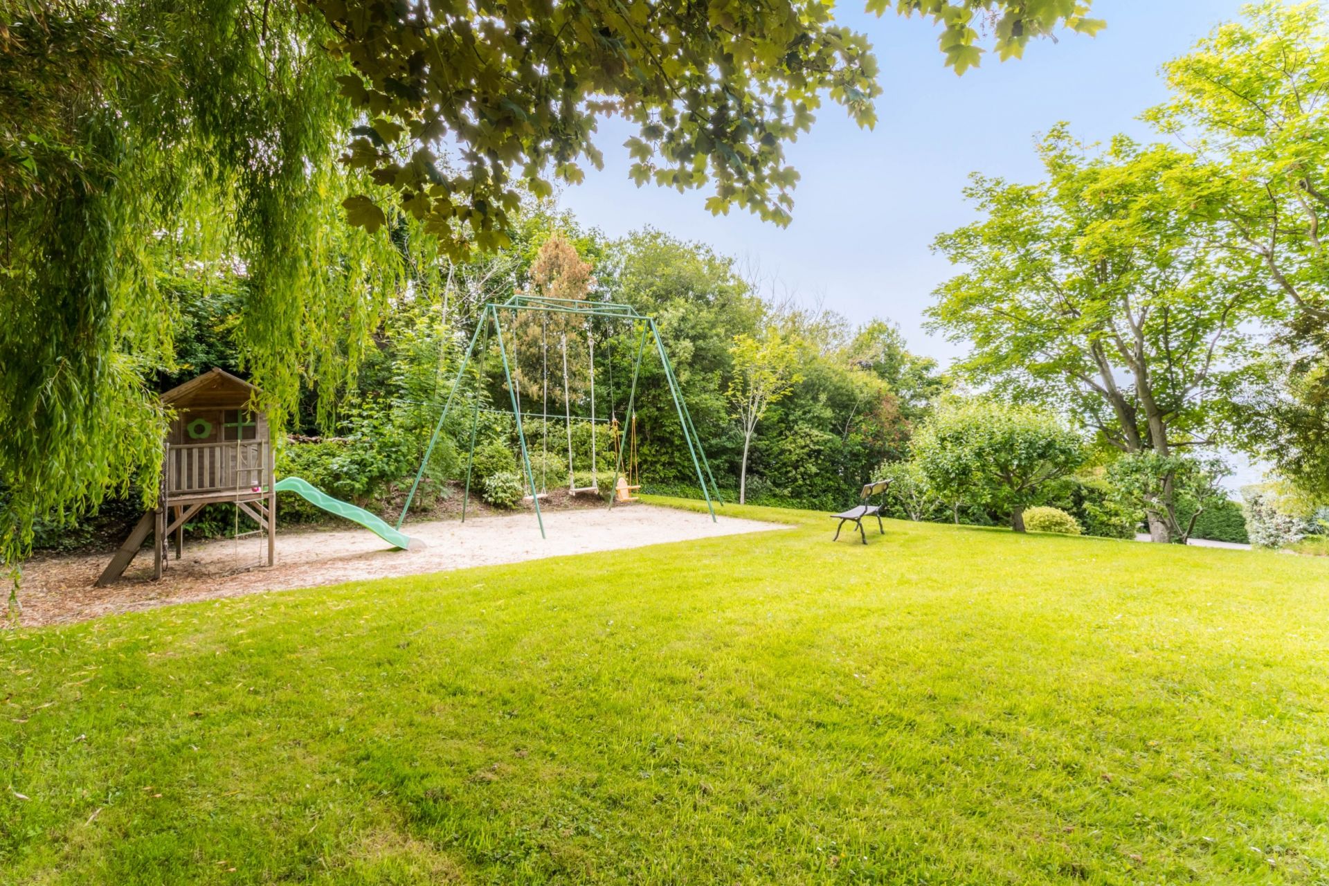 maison de luxe 25 Pièces en location saisonnière sur DEAUVILLE (14800)