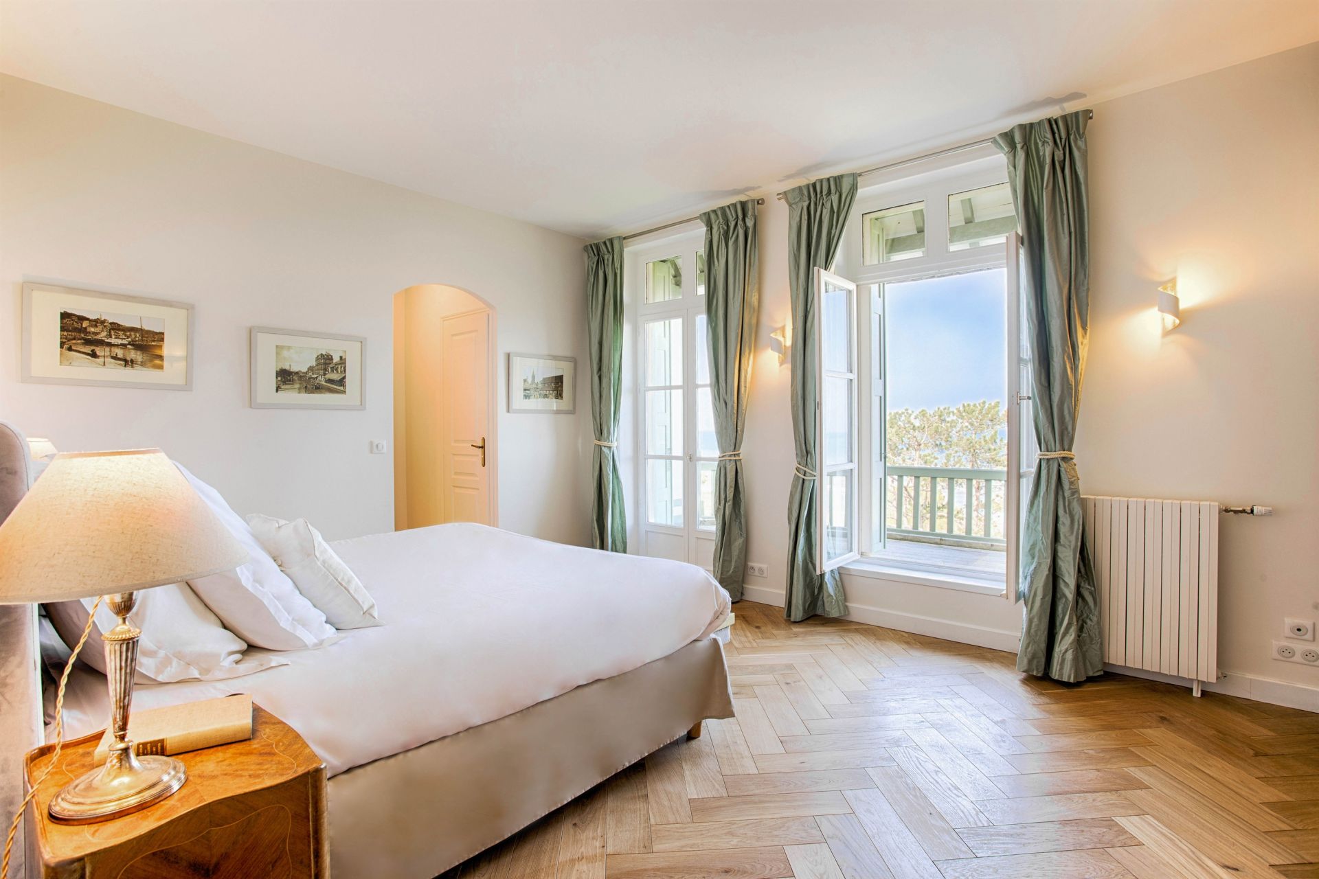 maison de luxe 25 Pièces en location saisonnière sur DEAUVILLE (14800)