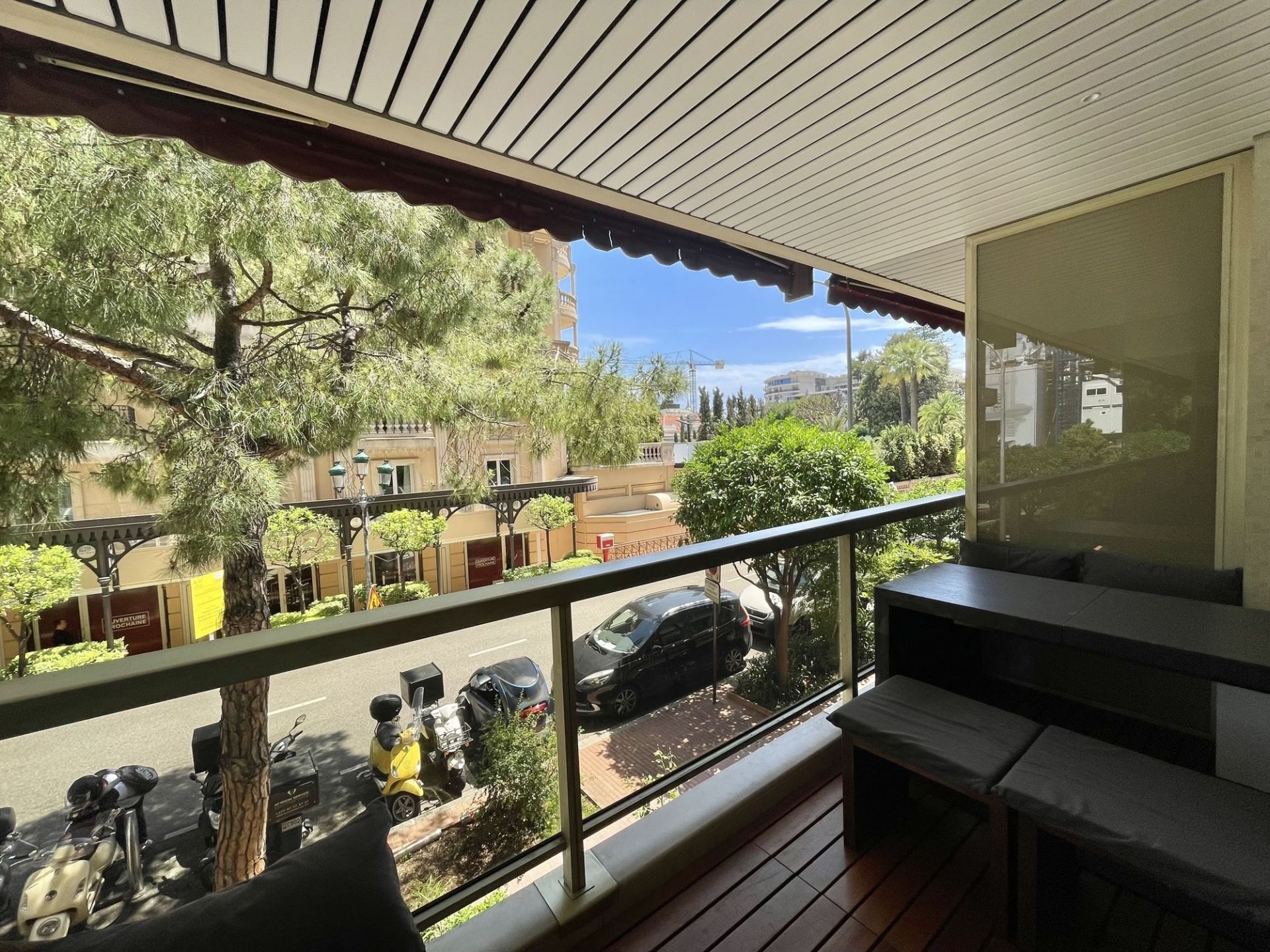 luxury apartment 1 room for sale on MONACO (98000)