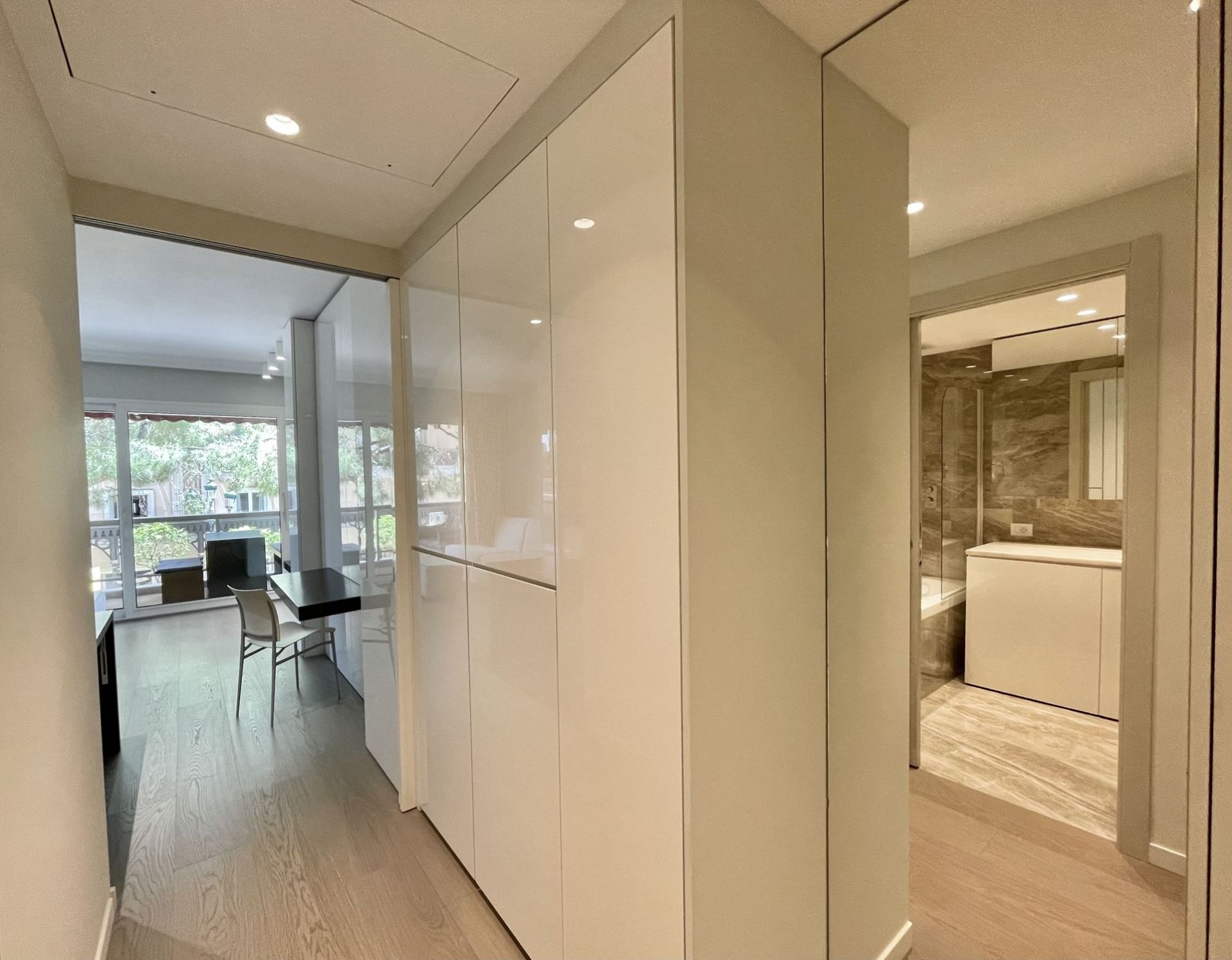 luxury apartment 1 room for sale on MONACO (98000)