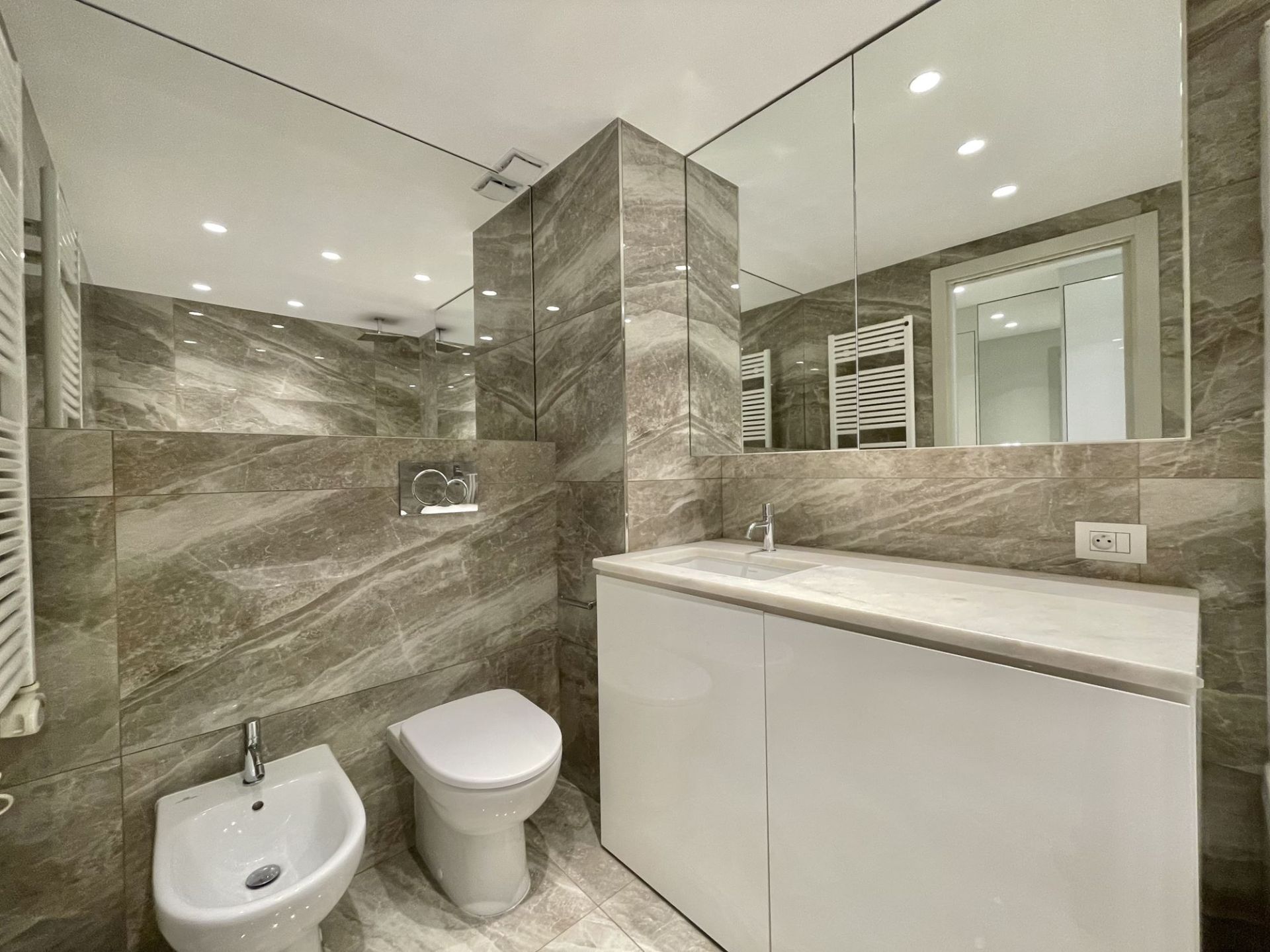 appartement de luxe 1 pièce en vente sur MONACO (98000)