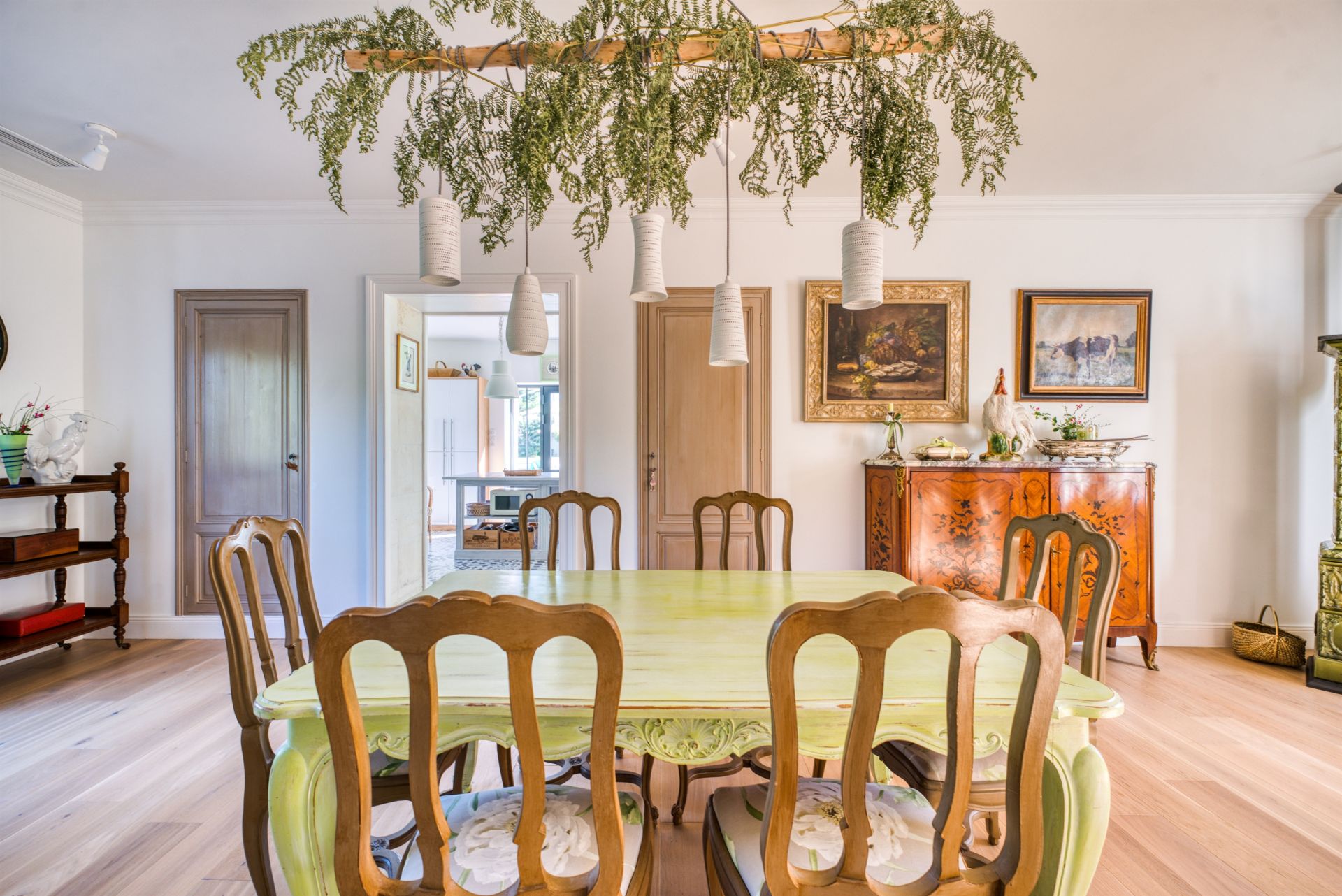 mansion 11 Rooms for sale on BRIE SOUS MORTAGNE (17120)