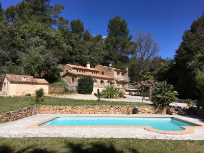 Vente Maison provençale de luxe Aups 8 Pièces 159.7 m²