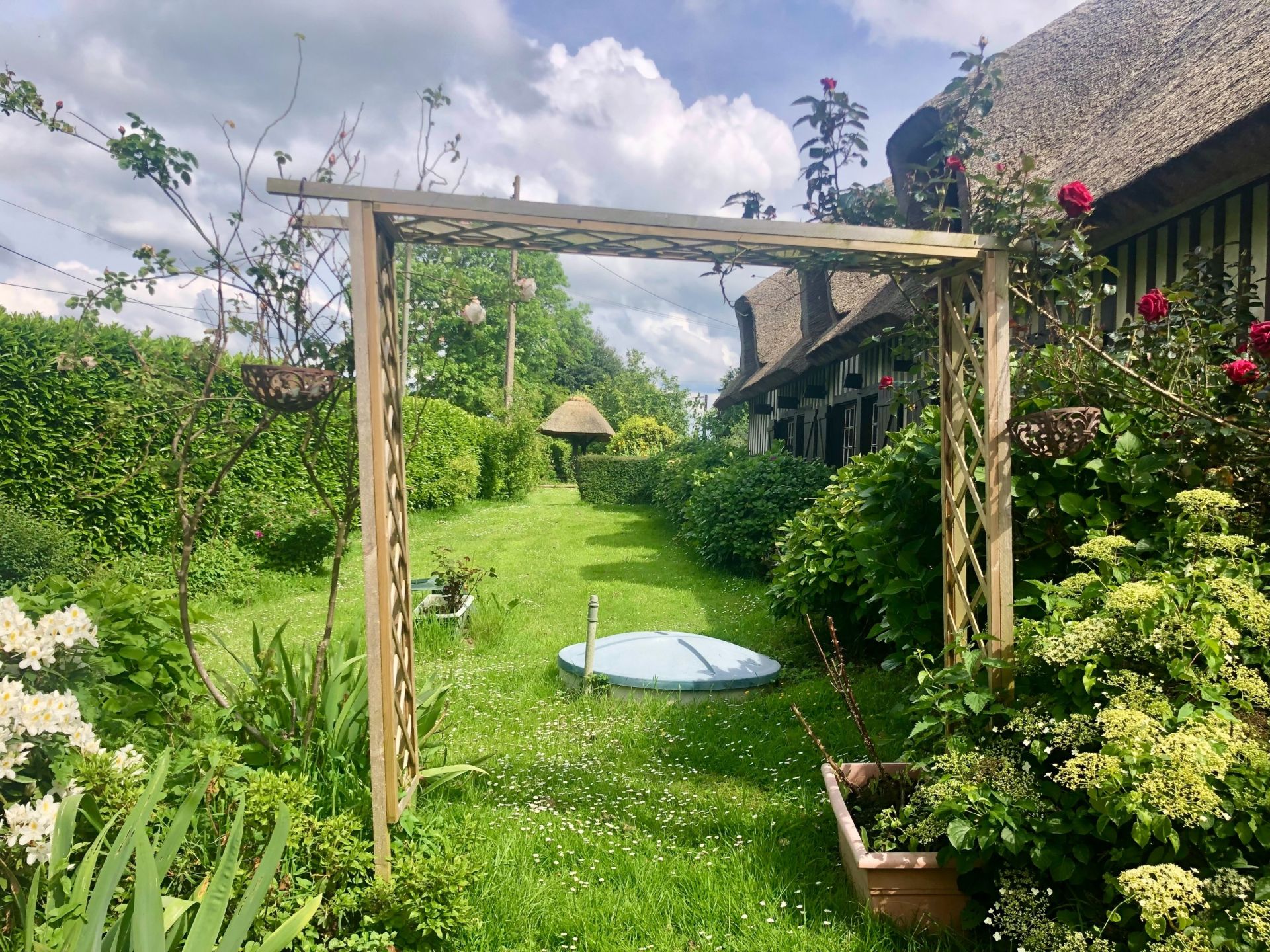 luxury house 7 Rooms for sale on HONFLEUR (14600)