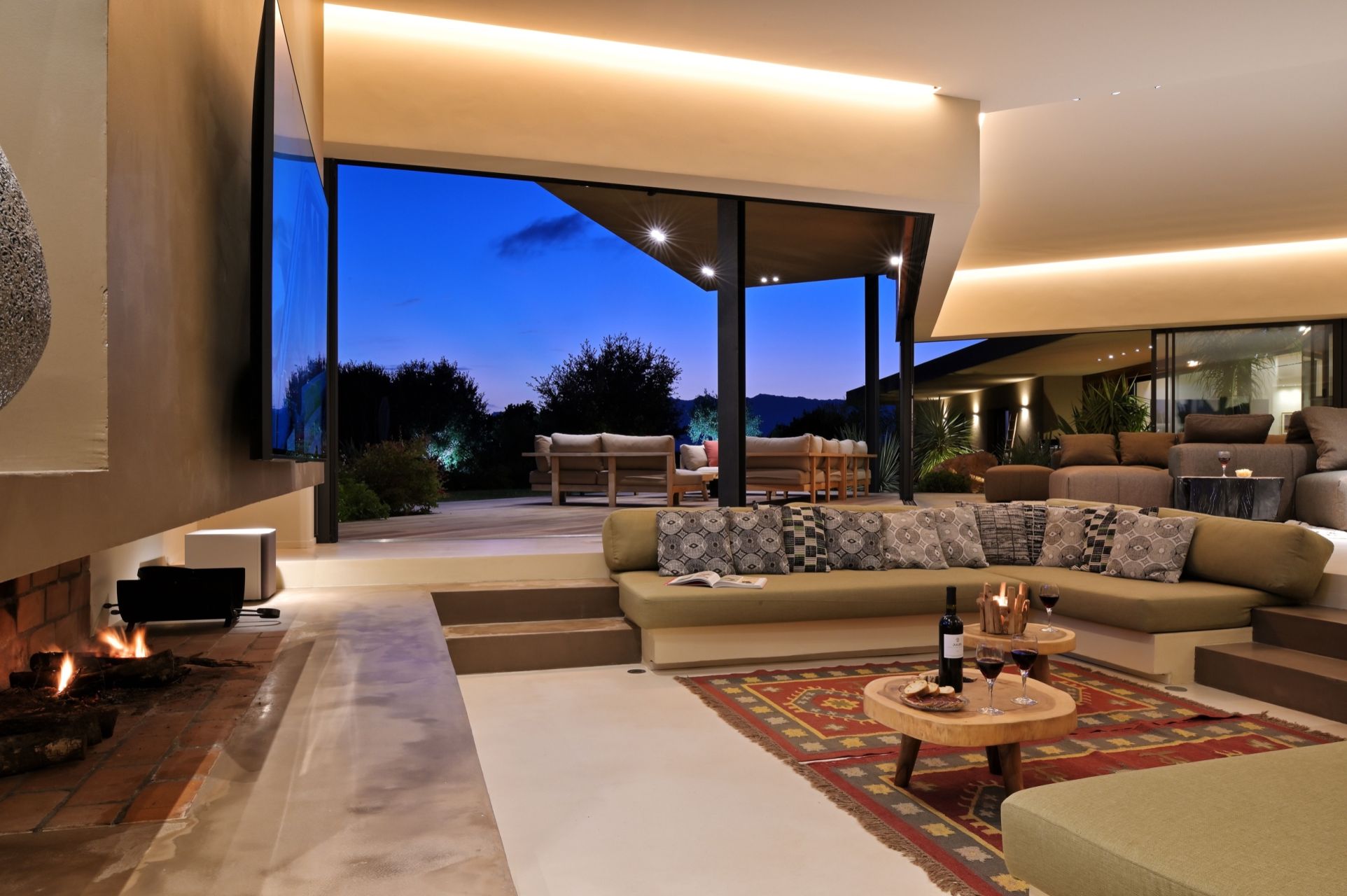 villa de luxe 8 Pièces en location saisonnière sur PORTO VECCHIO (20137)