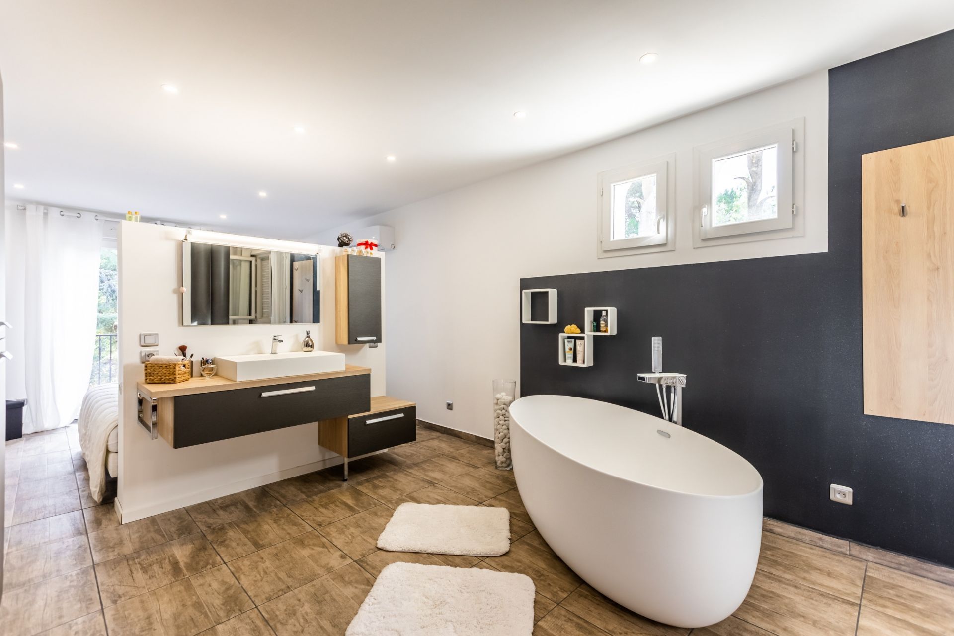 luxury house 8 Rooms for sale on SOREDE (66690)